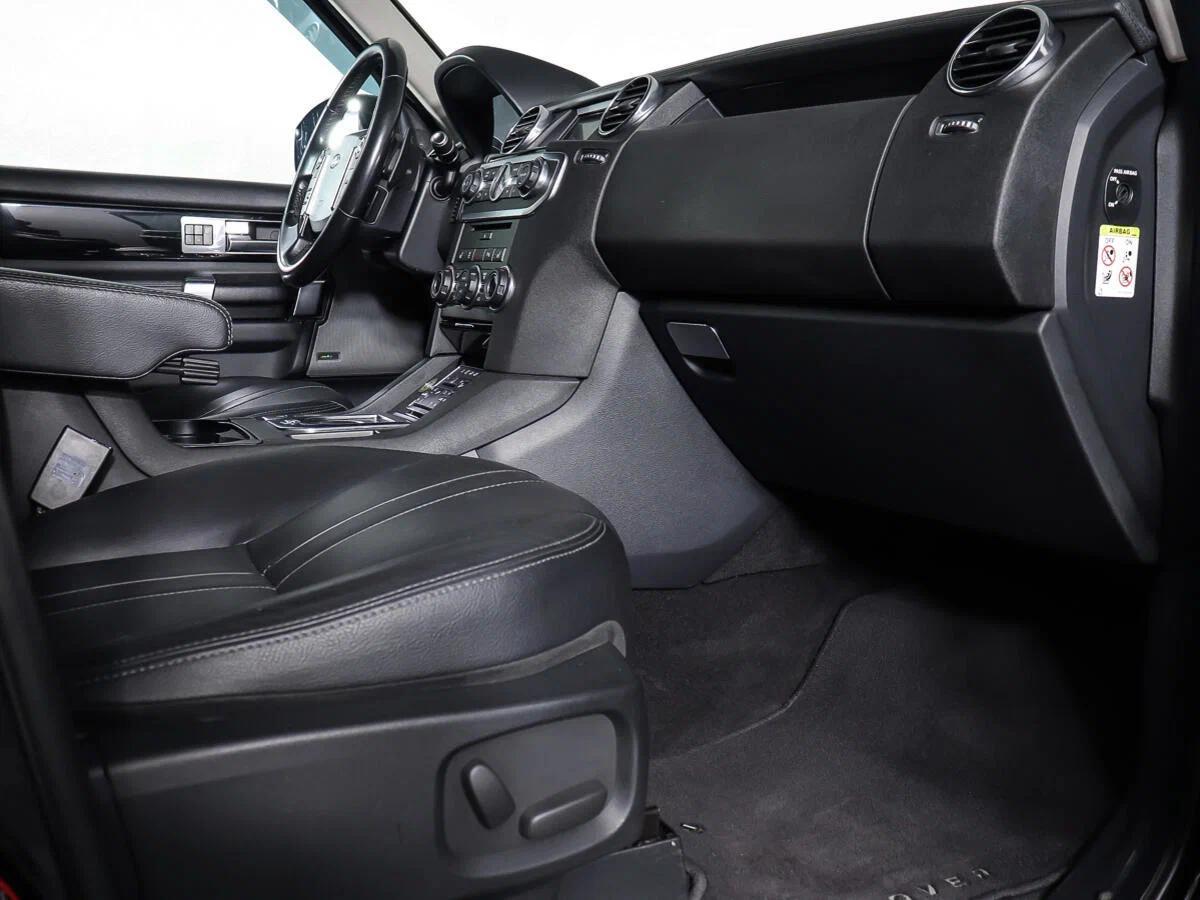 Land Rover Discovery 2014, черный