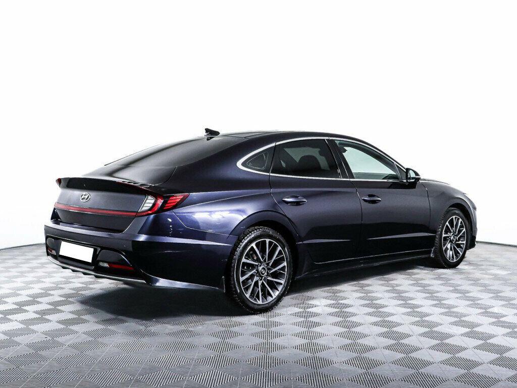 Hyundai Sonata 2021, синий