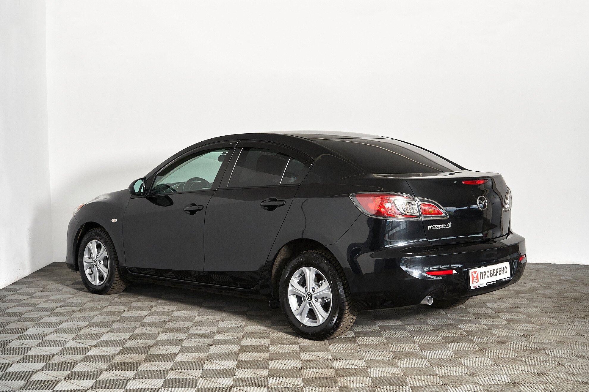 Mazda 3 2013, черный