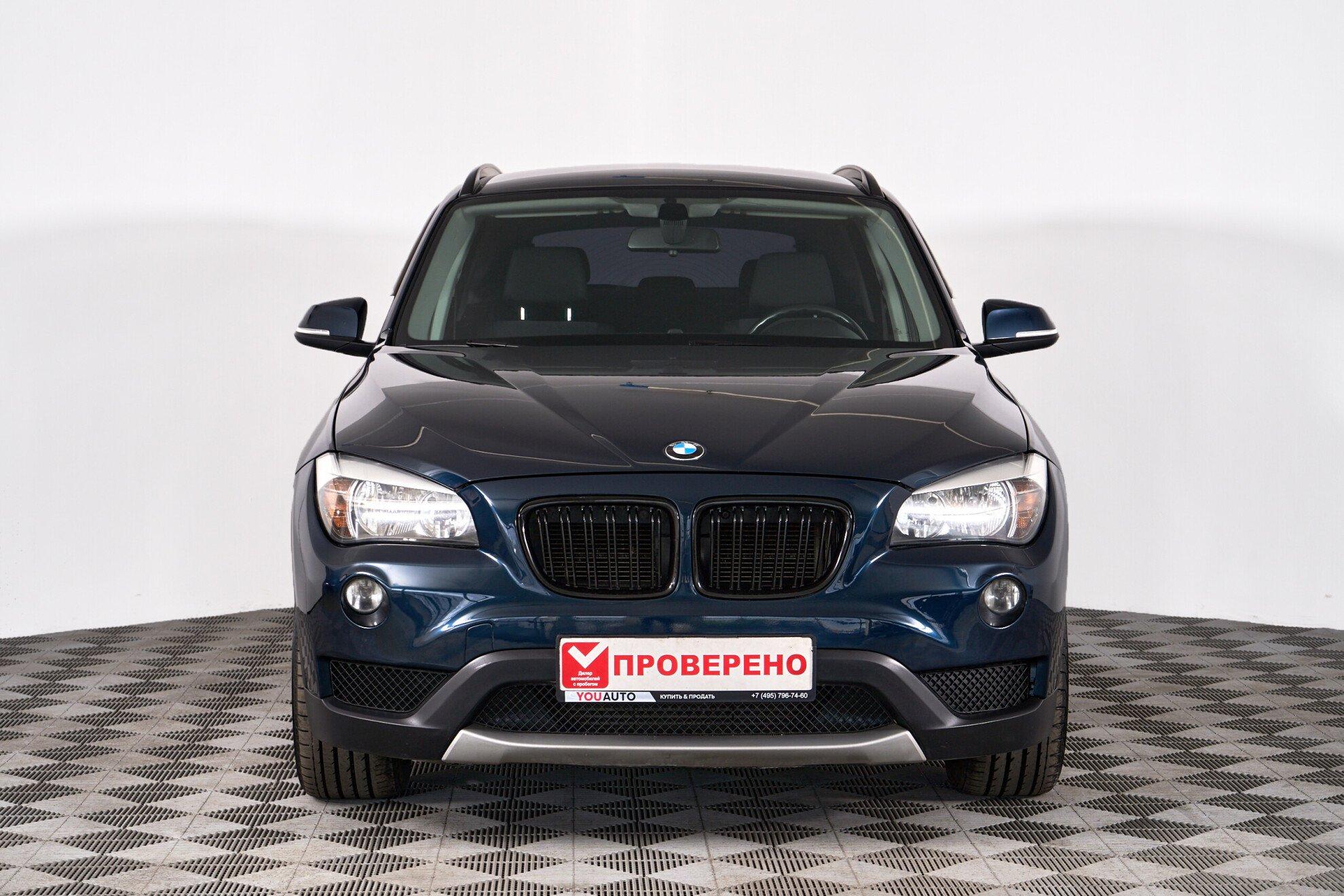 BMW X1 2015, синий