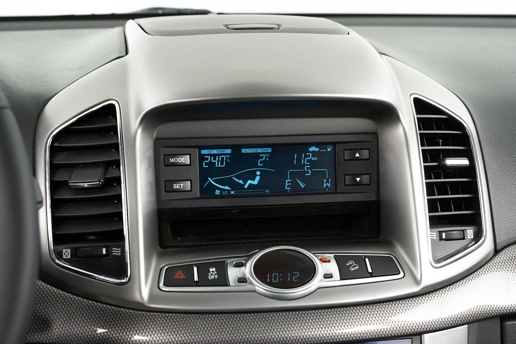 Chevrolet Captiva 2013, черный