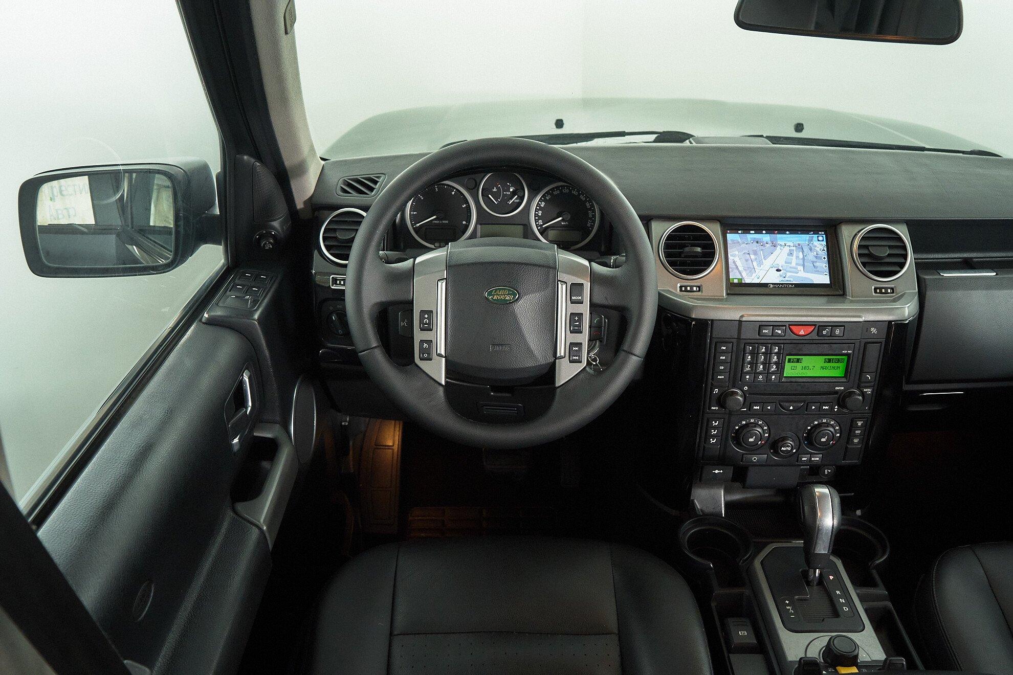 Land Rover Discovery 2008, черный