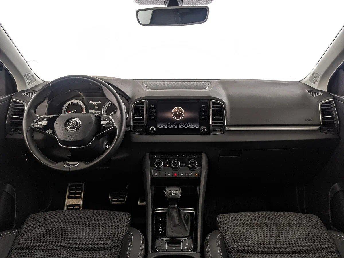 Skoda Karoq 2020, черный