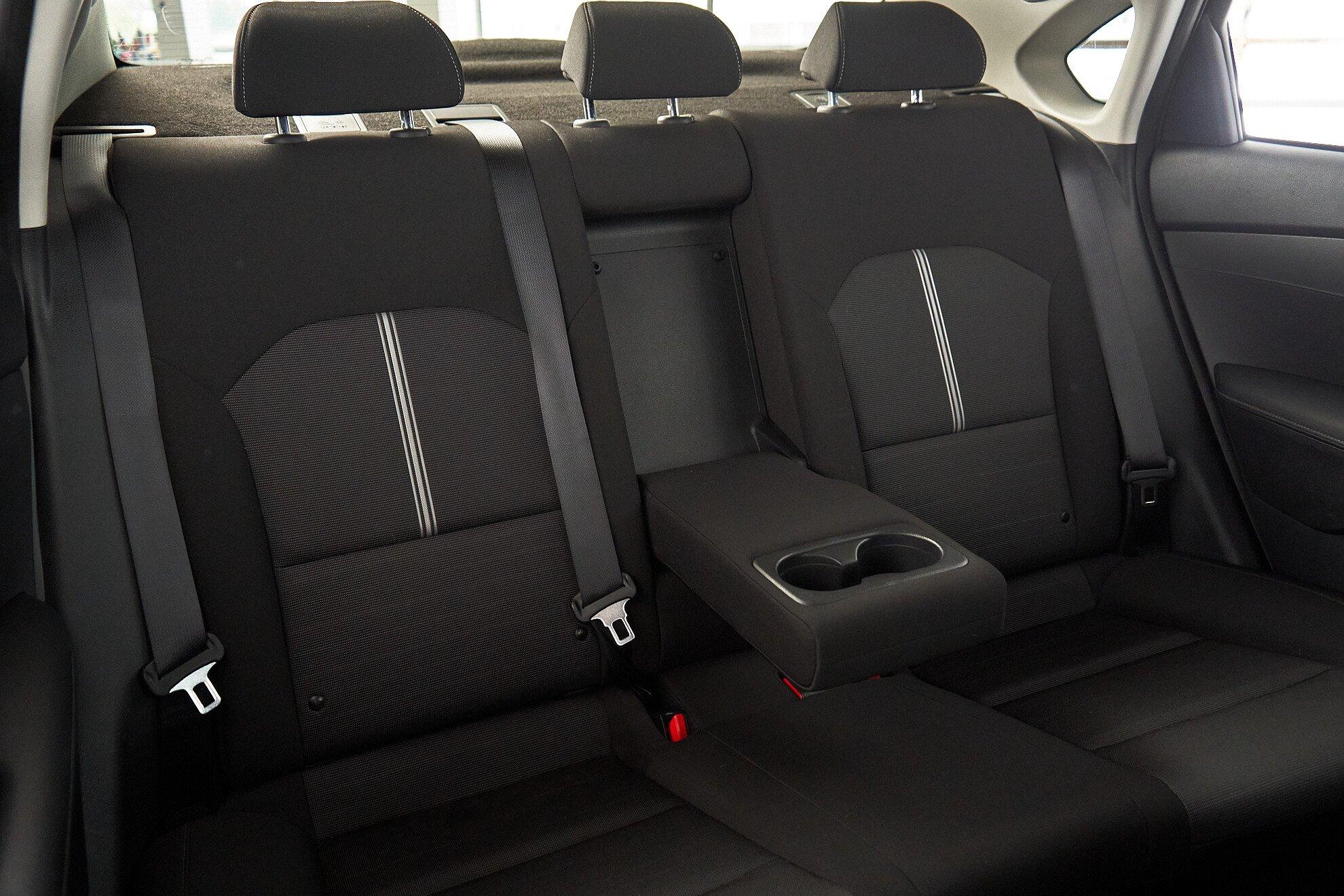 Kia Cerato 2021, серый