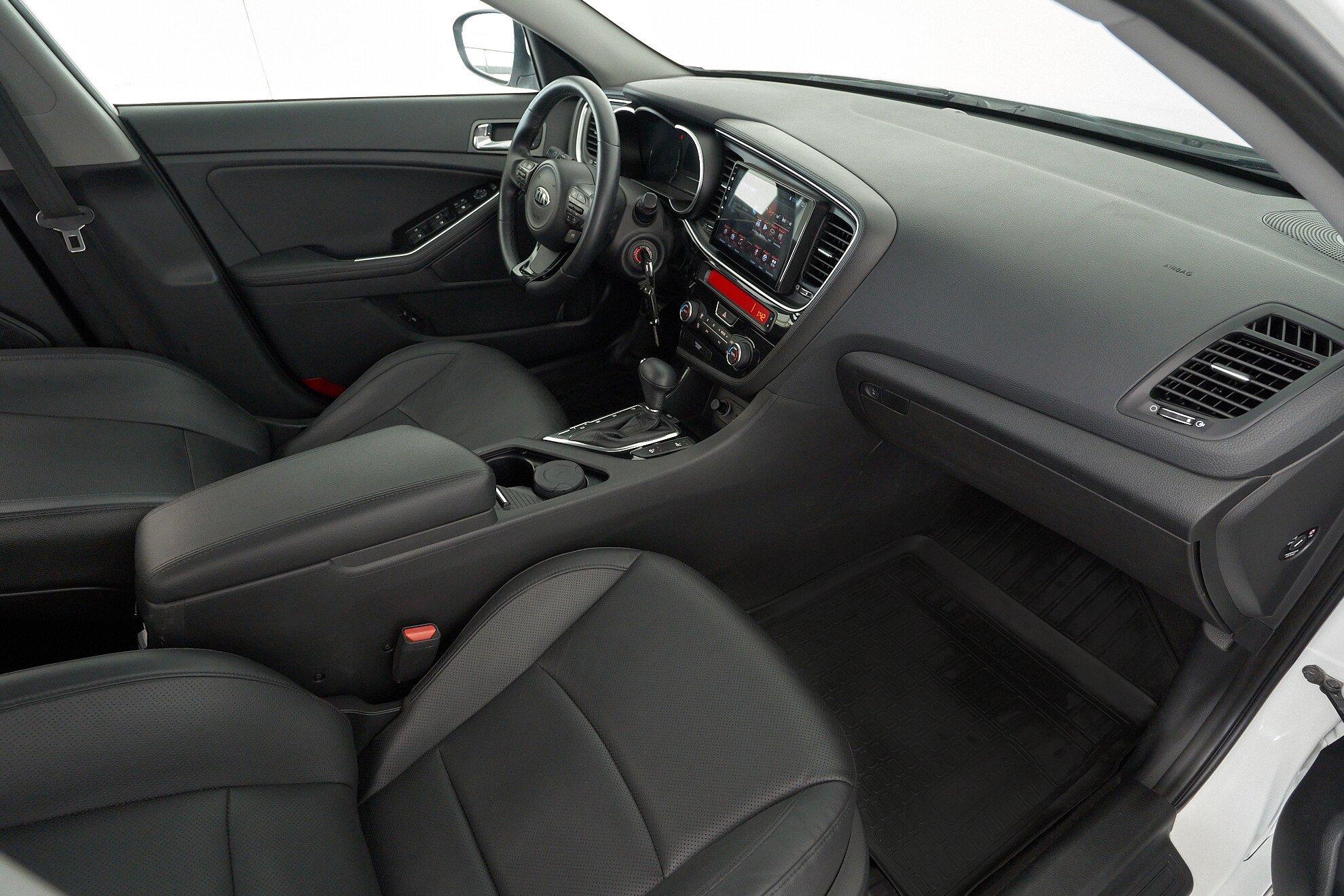 Kia Optima 2015, белый