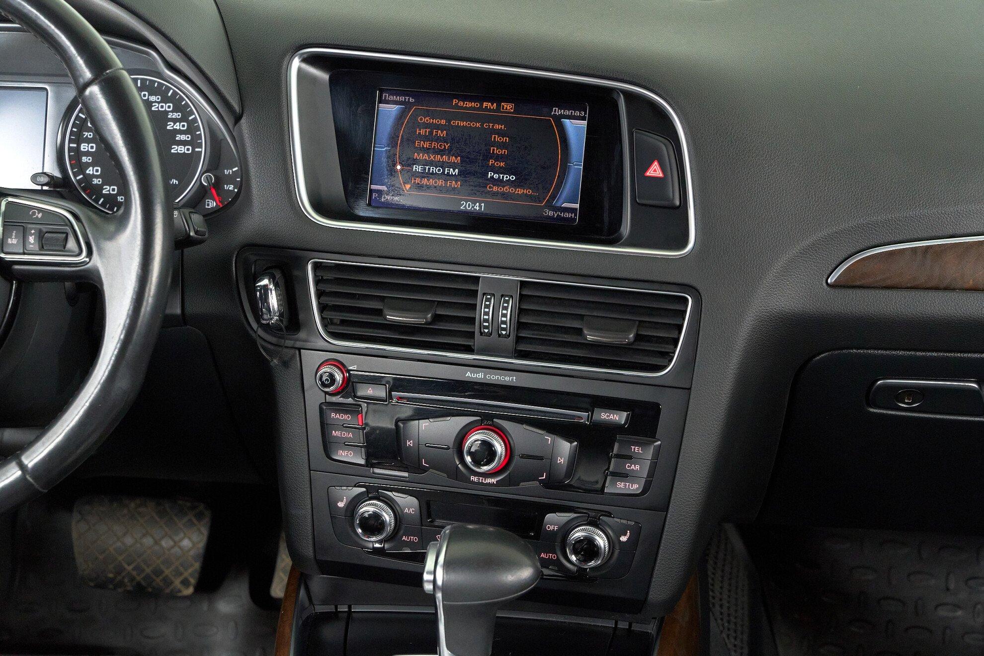 Audi Q5 2014, белый