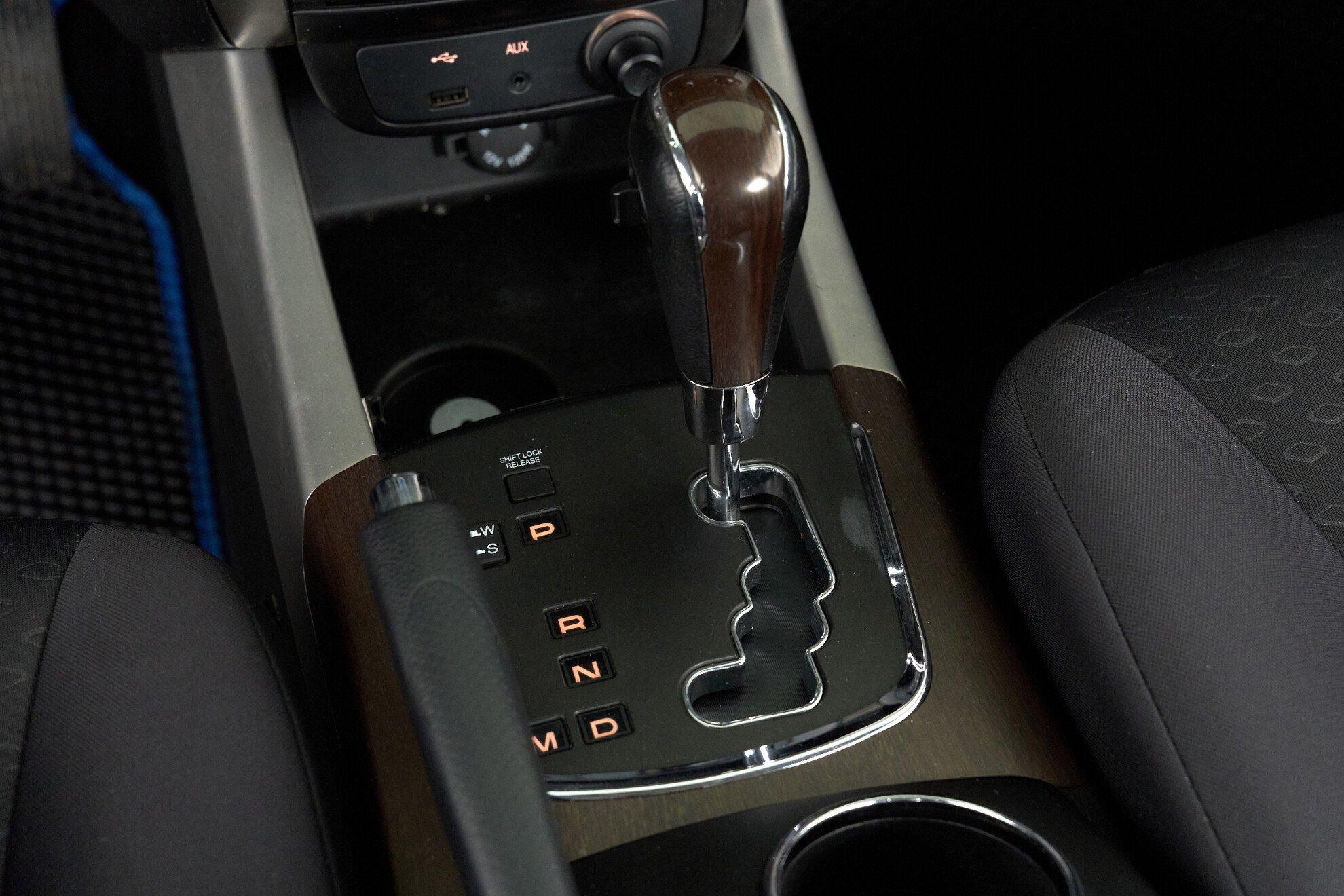 SsangYong Actyon 2012, белый