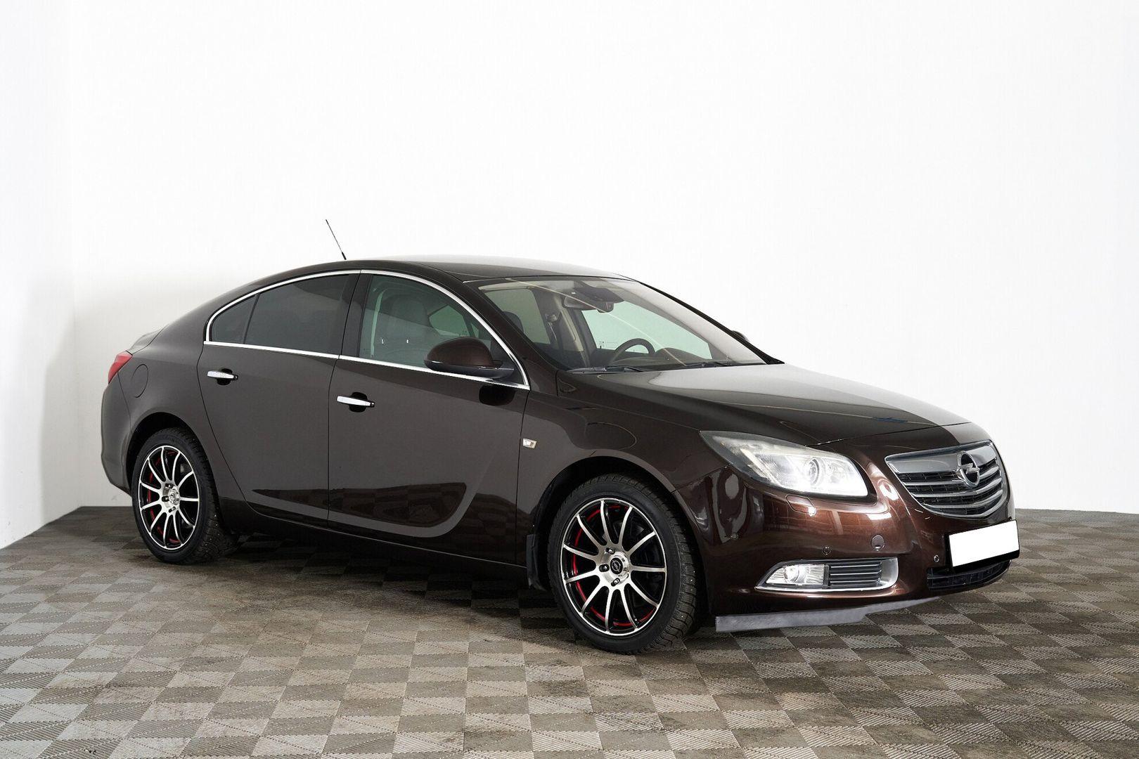 Opel Insignia 2012, коричневый