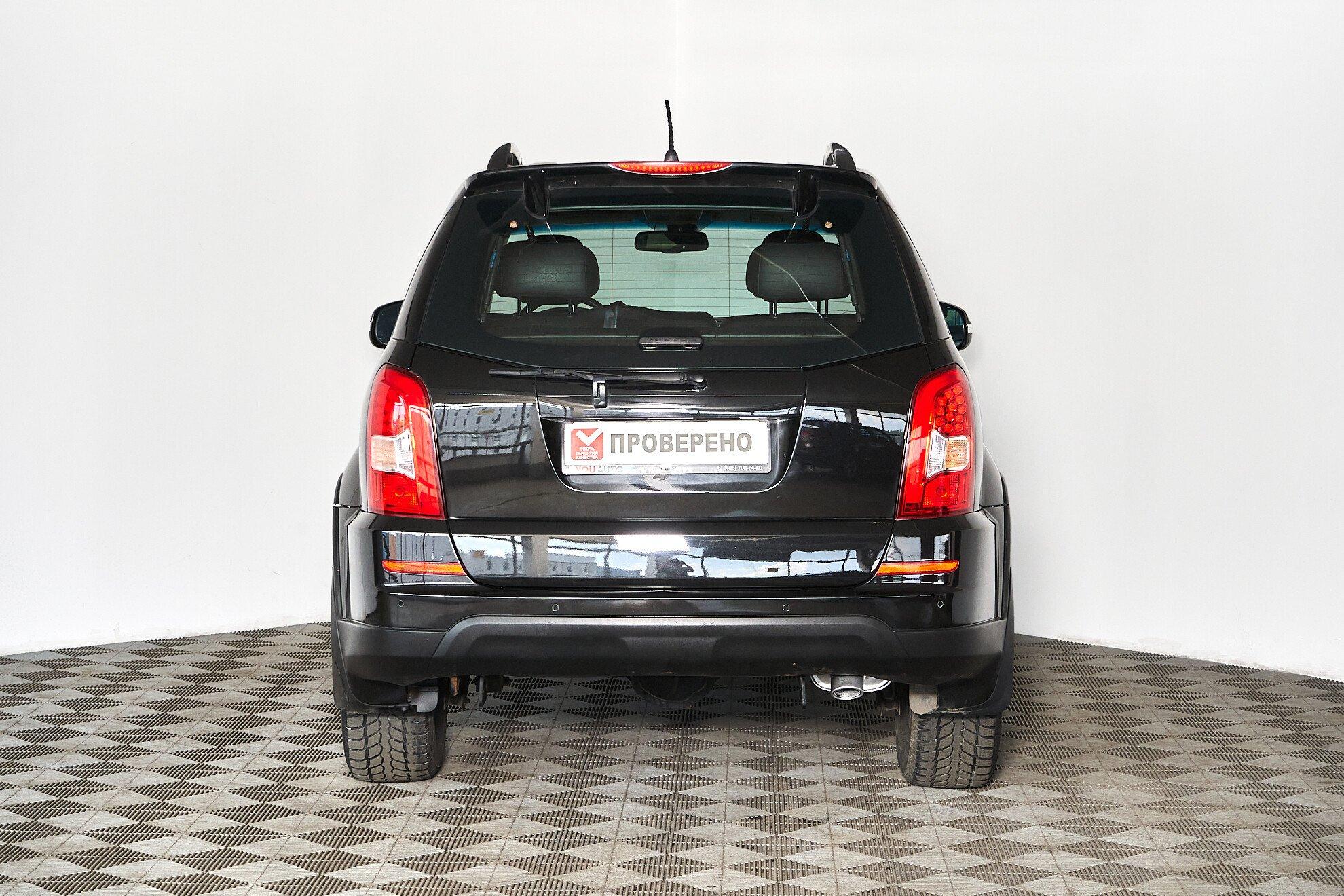 SsangYong Rexton 2013, черный