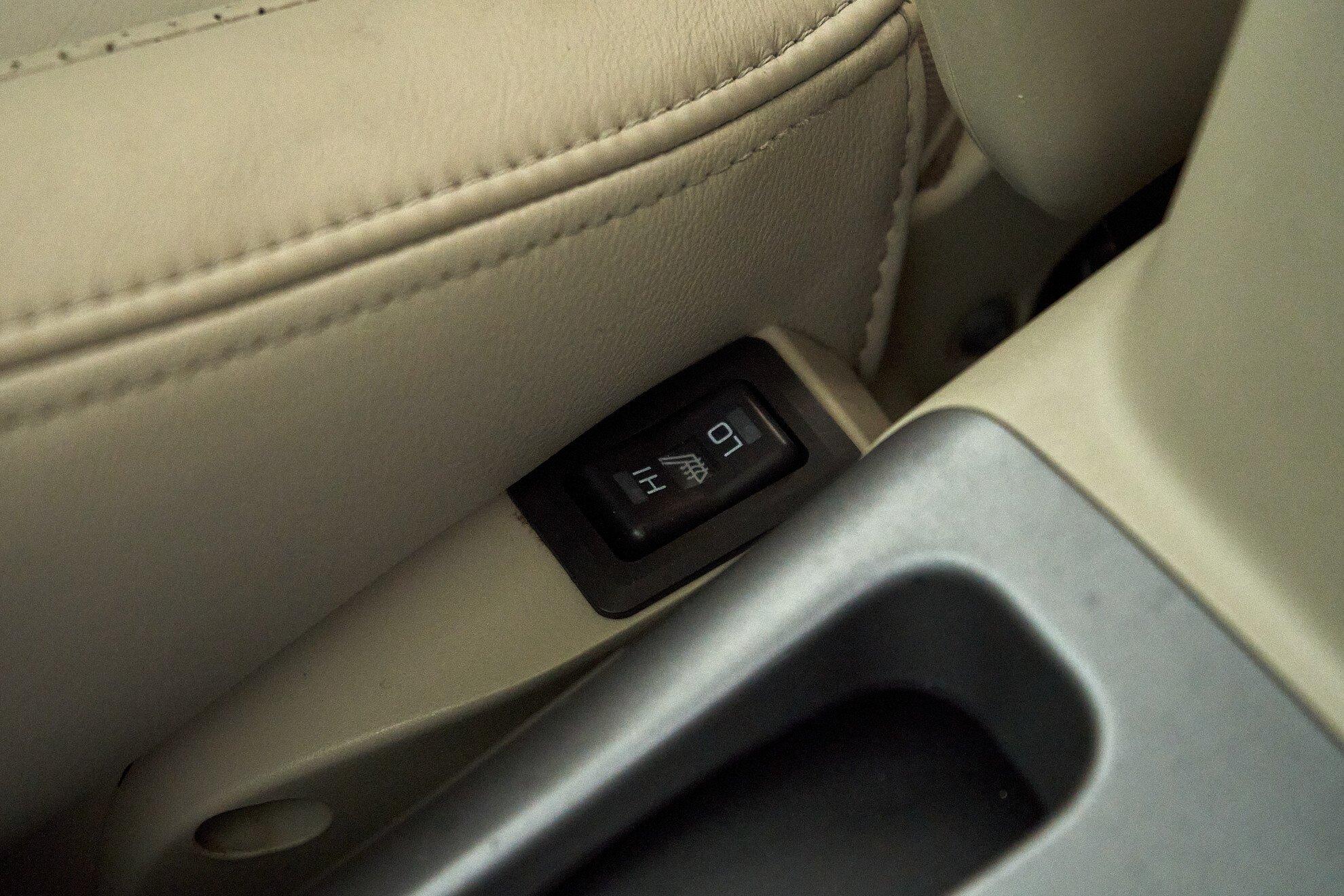 Mitsubishi Outlander 2008, черный
