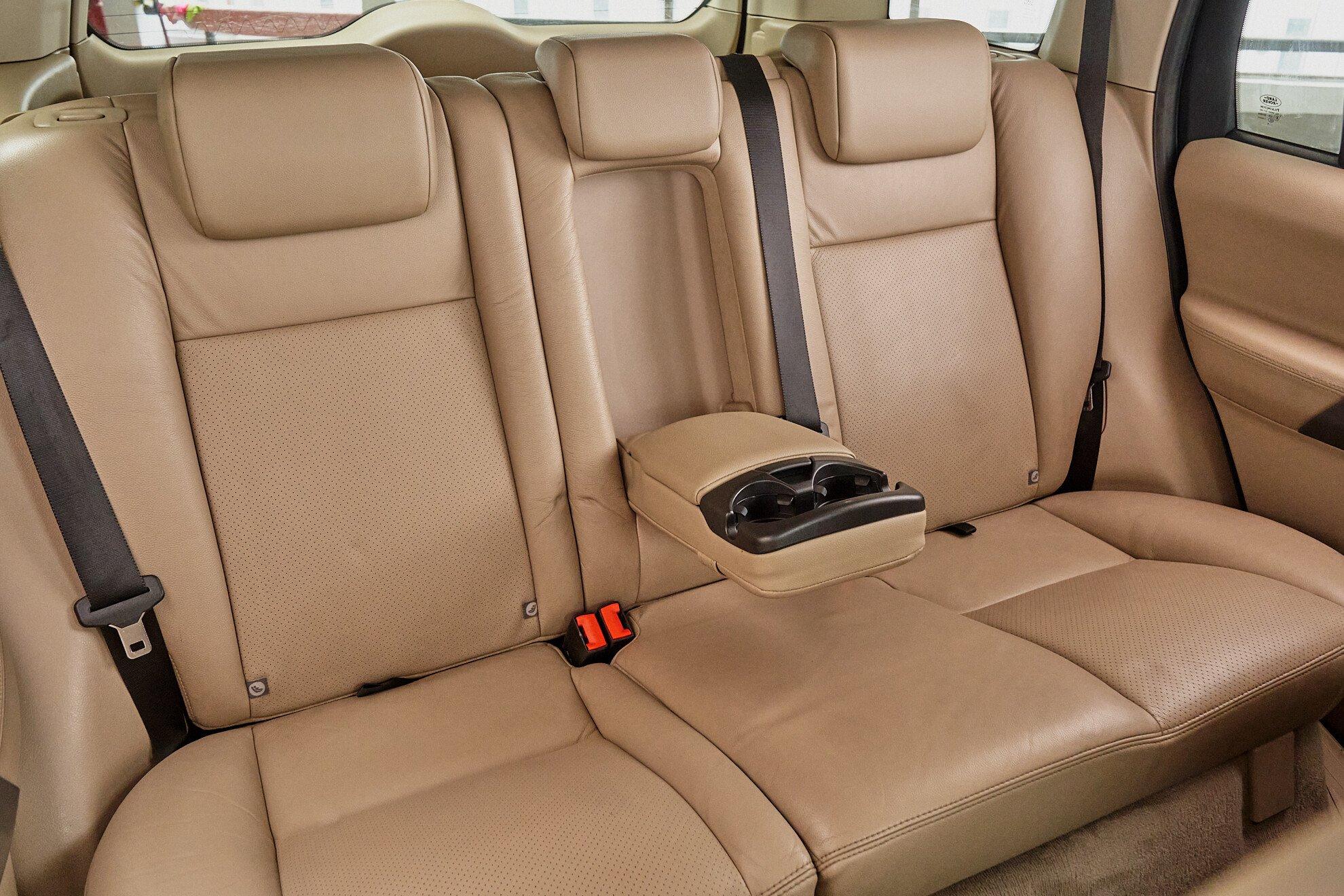 Land Rover Freelander 2009, красный