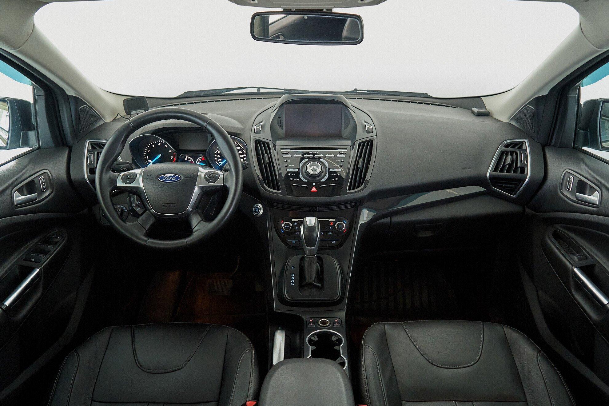 Ford Kuga 2013, черный