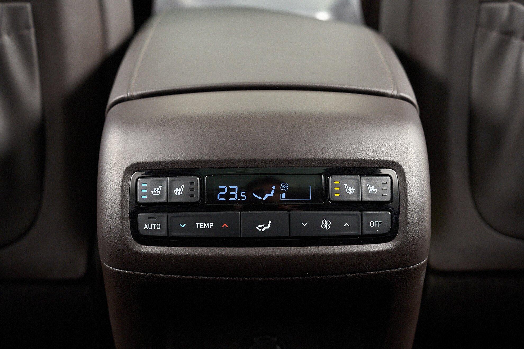 Hyundai Palisade 2023, белый