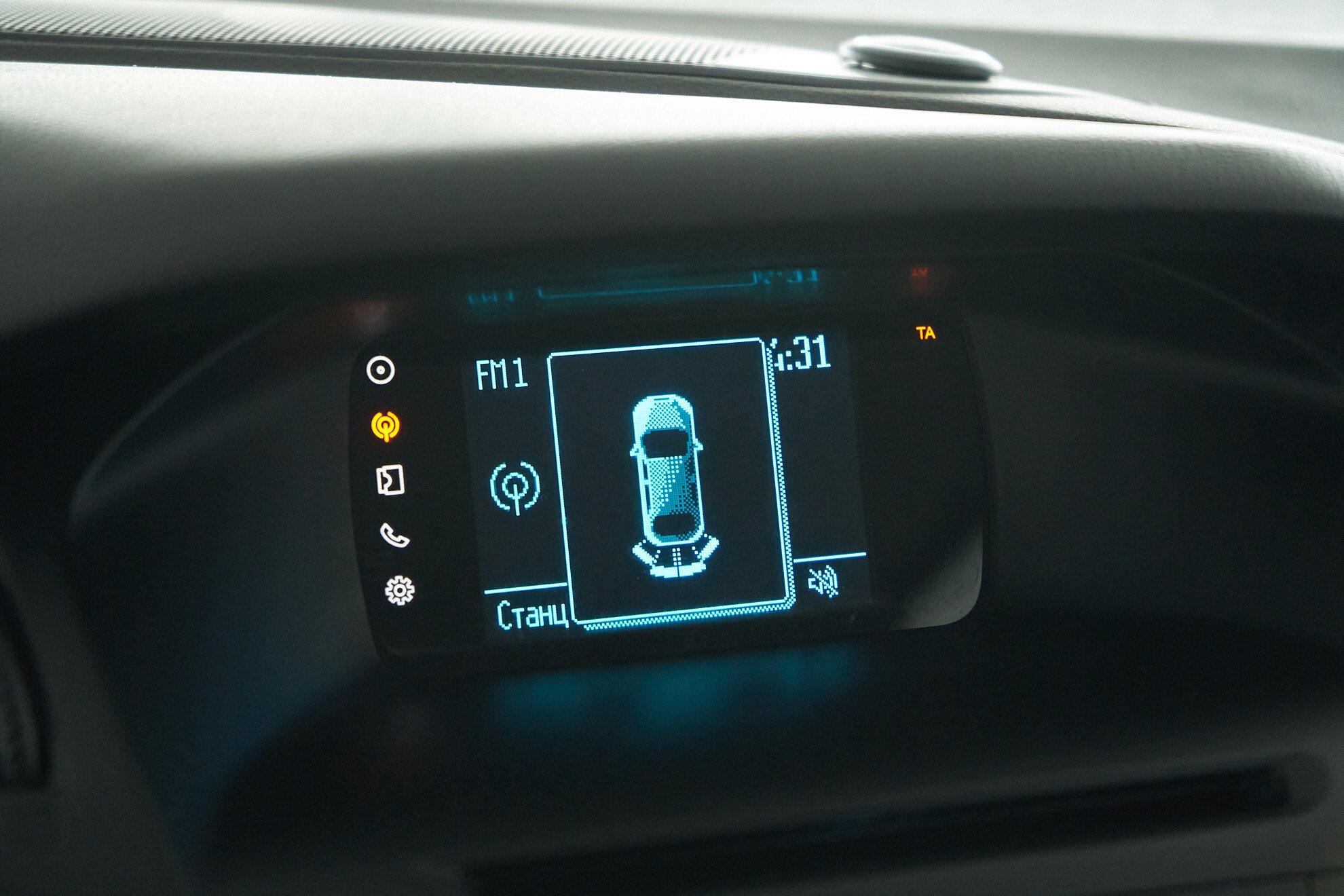 Ford Focus 2015, черный