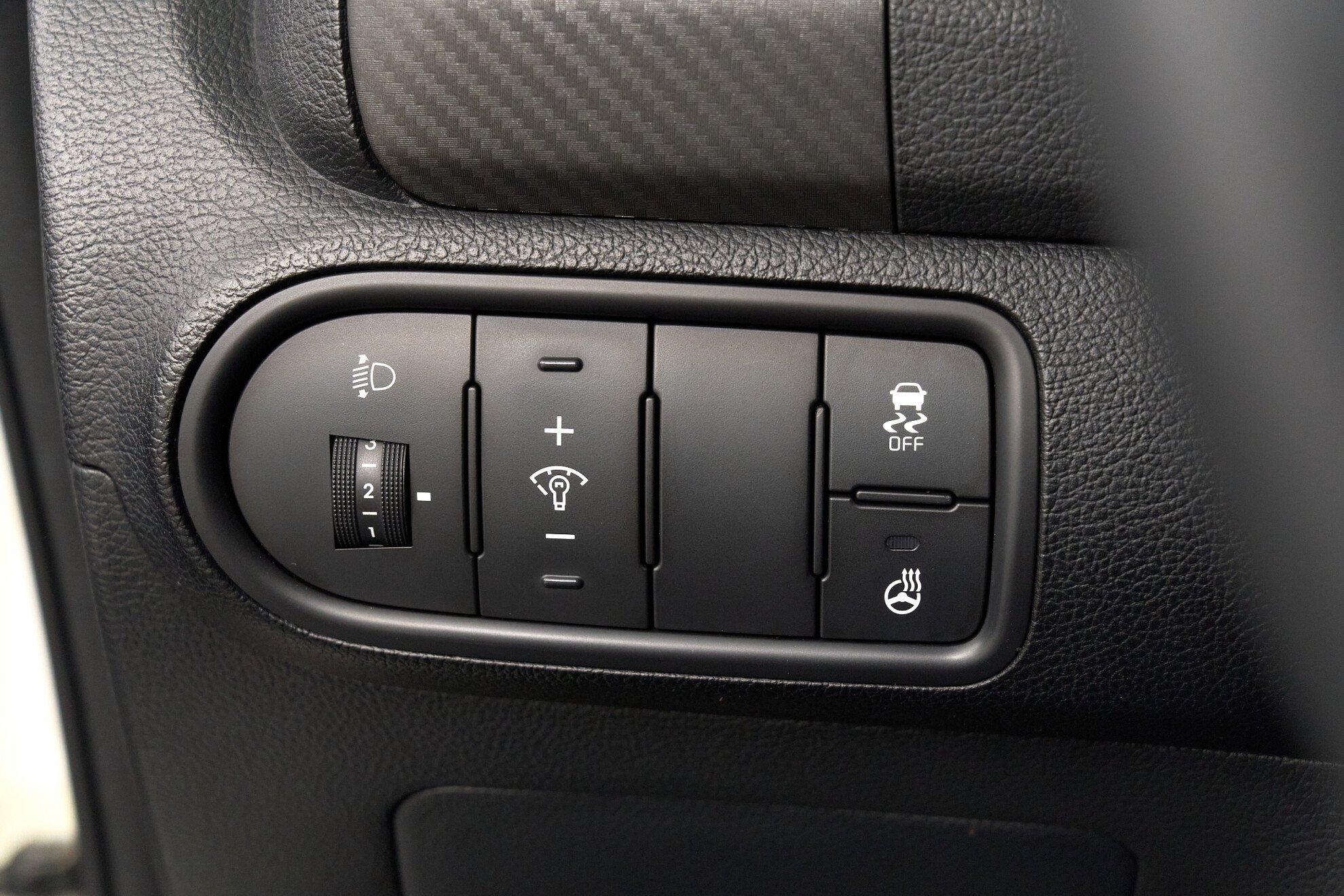 Kia Cerato 2015, белый