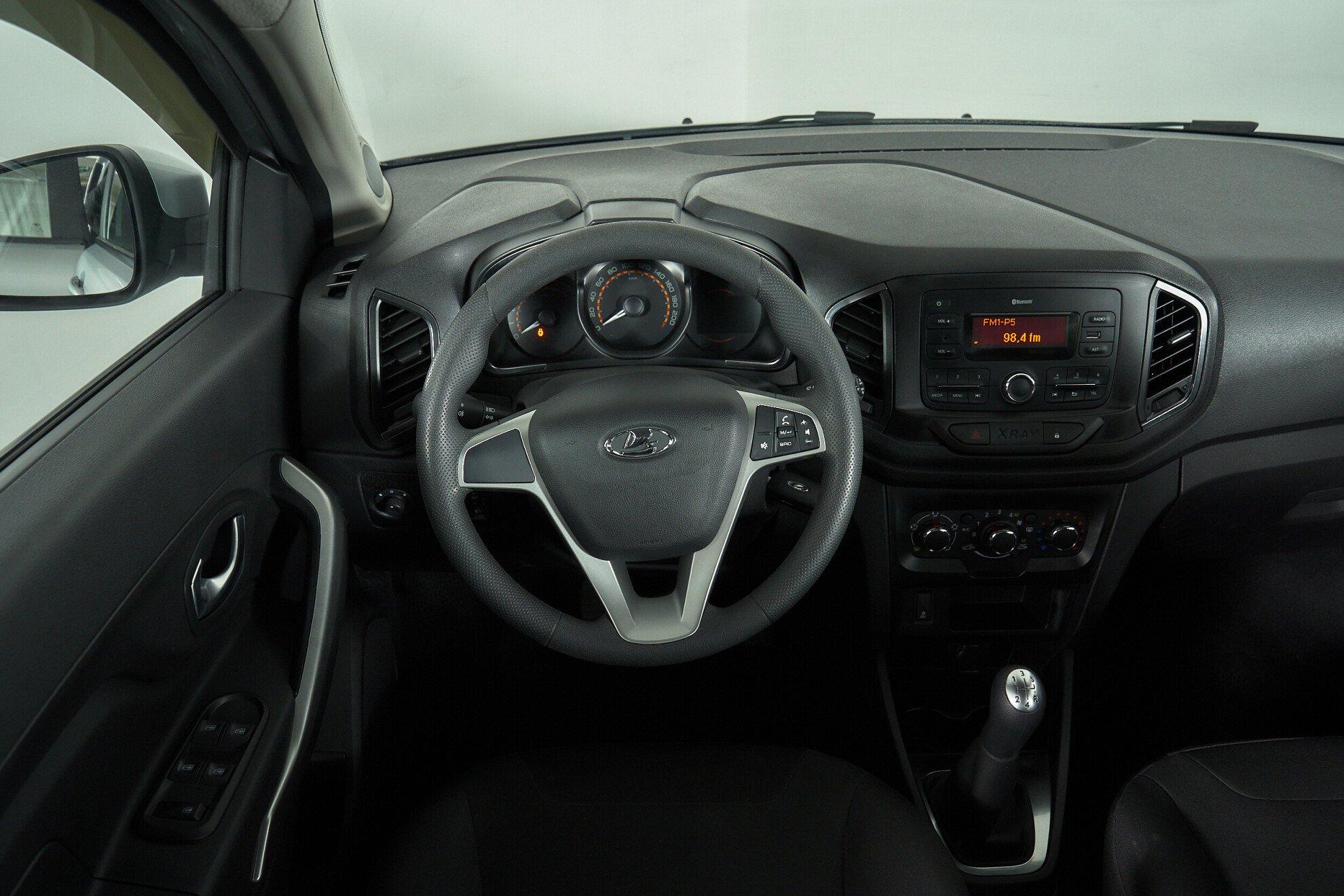 LADA (ВАЗ) XRAY 2021, серебряный