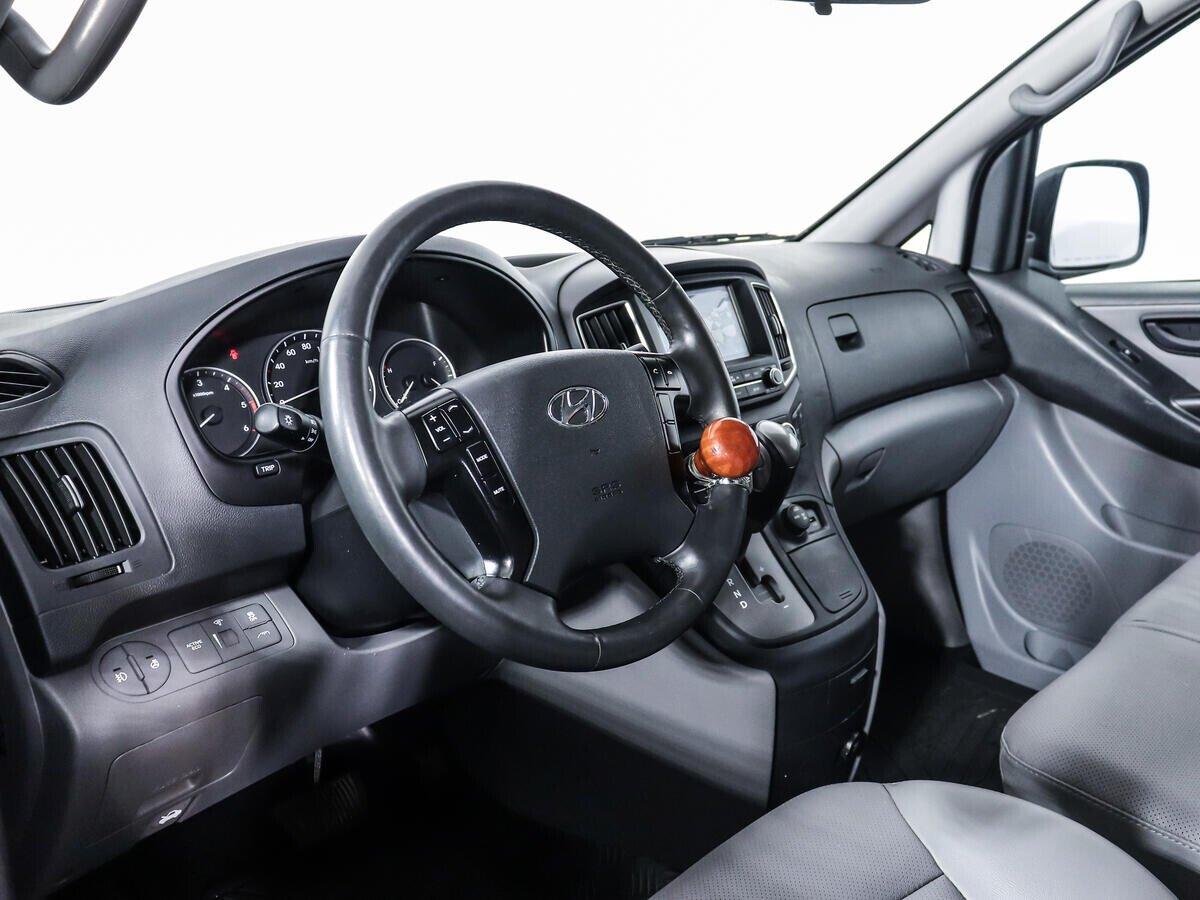 Hyundai Grand Starex 2019, черный