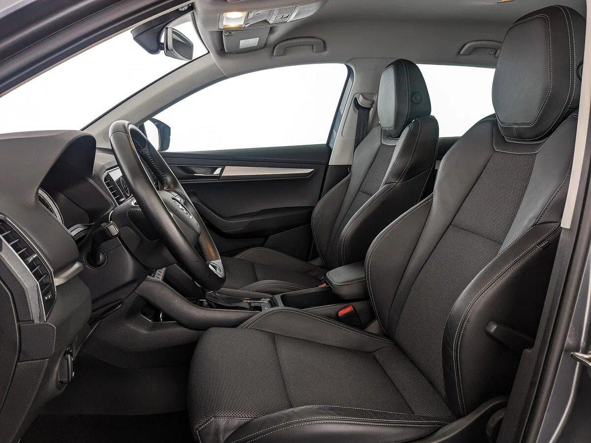 Skoda Karoq 2020, черный