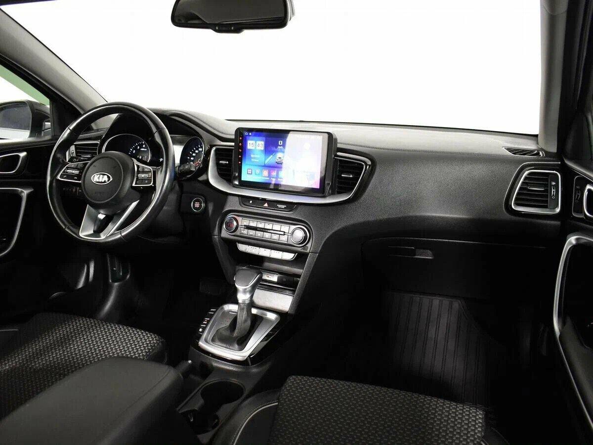 Kia XCeed 2021, белый