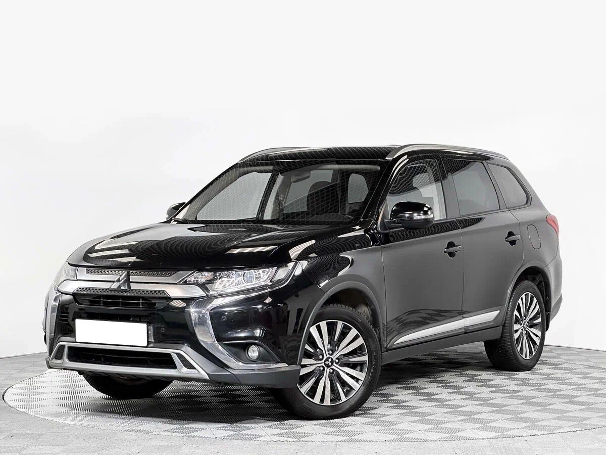 Mitsubishi Outlander 2019, черный