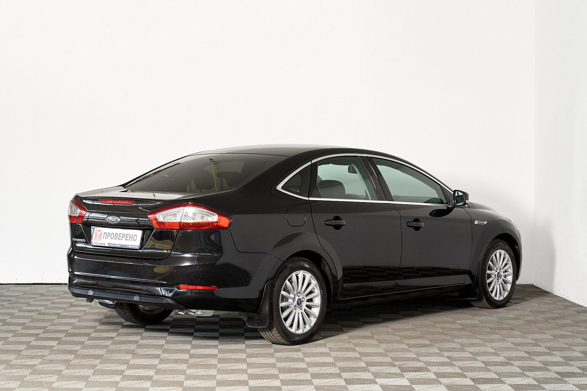 Ford Mondeo 2012, черный