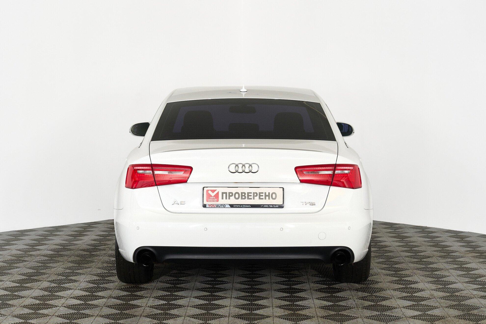 Audi A6 2011, белый