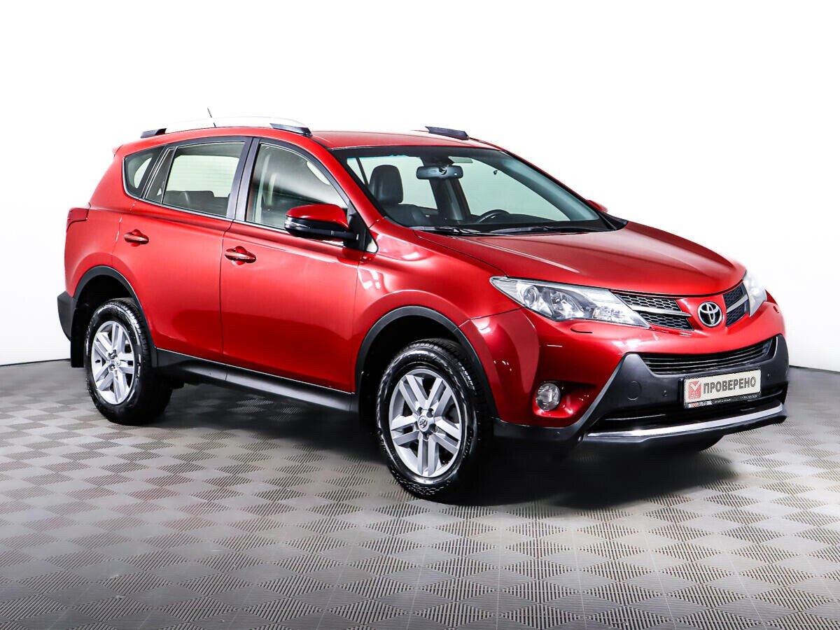 Toyota RAV4 2015, красный