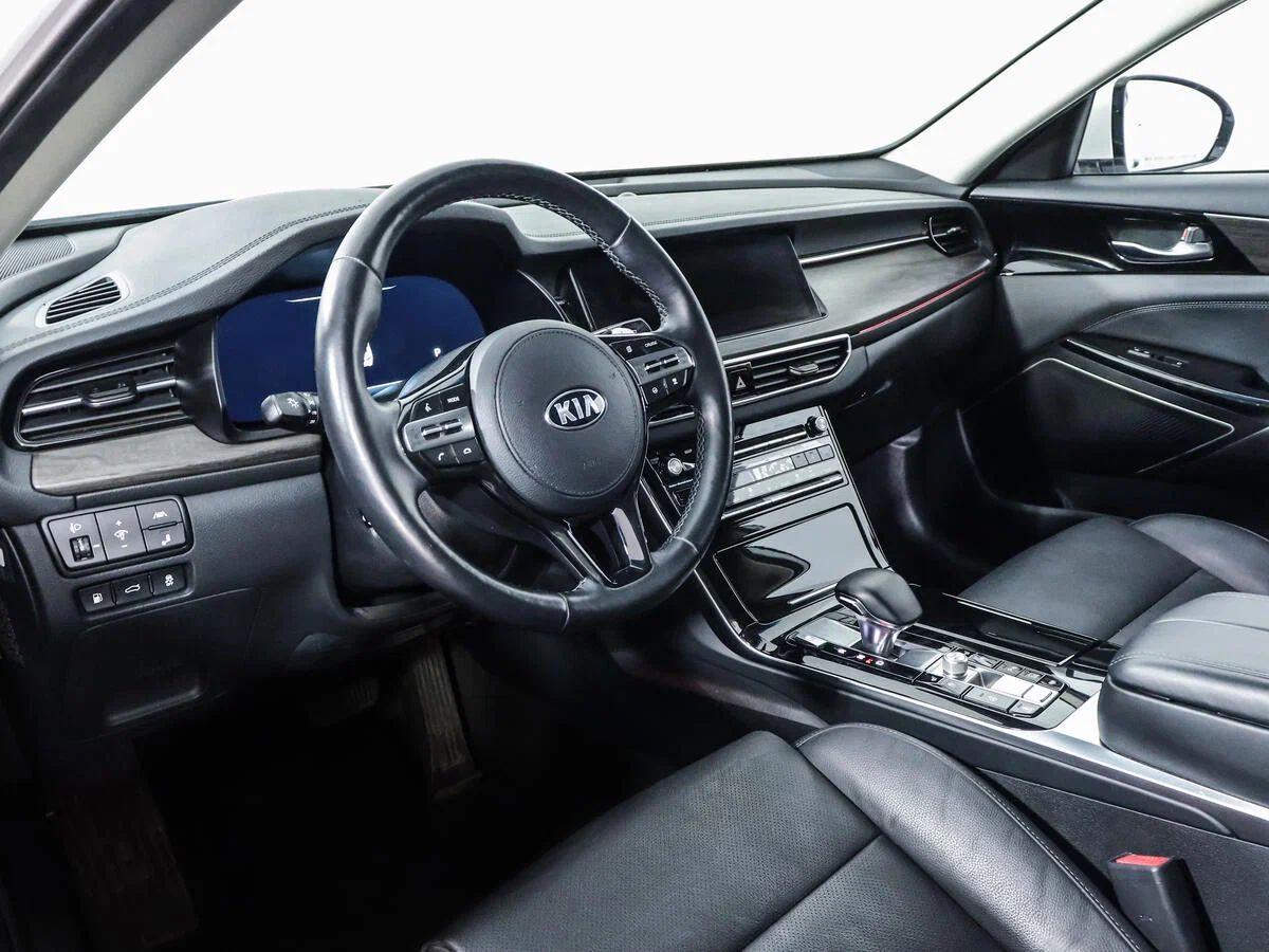 Kia K7 2019, белый