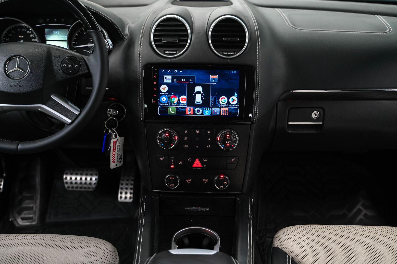 Mercedes-Benz GL-Класс 2012, черный