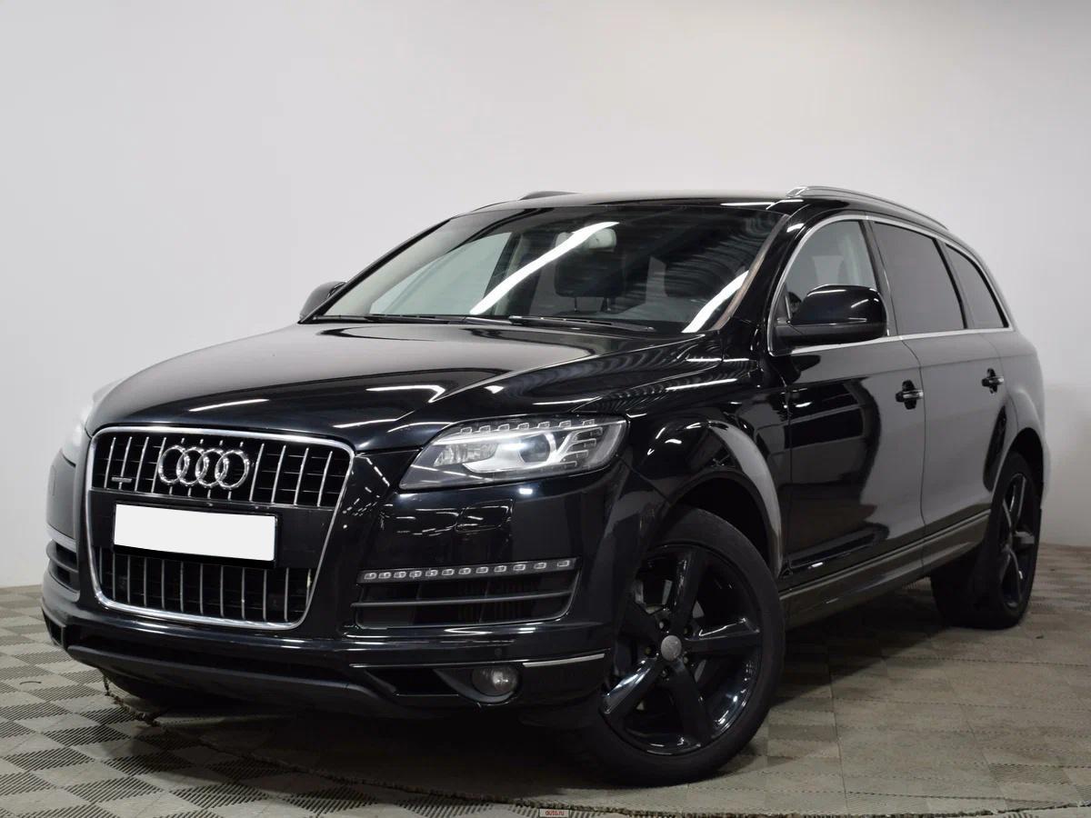 Audi Q7 2010, черный