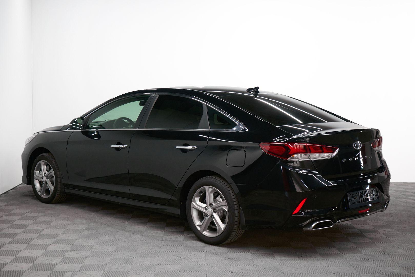 Hyundai Sonata 2018, черный