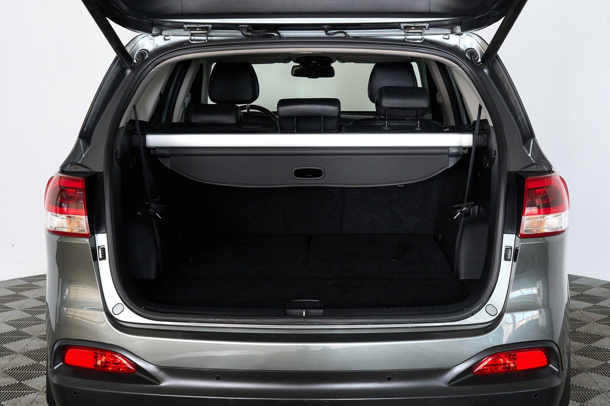 Kia Sorento 2015, серый