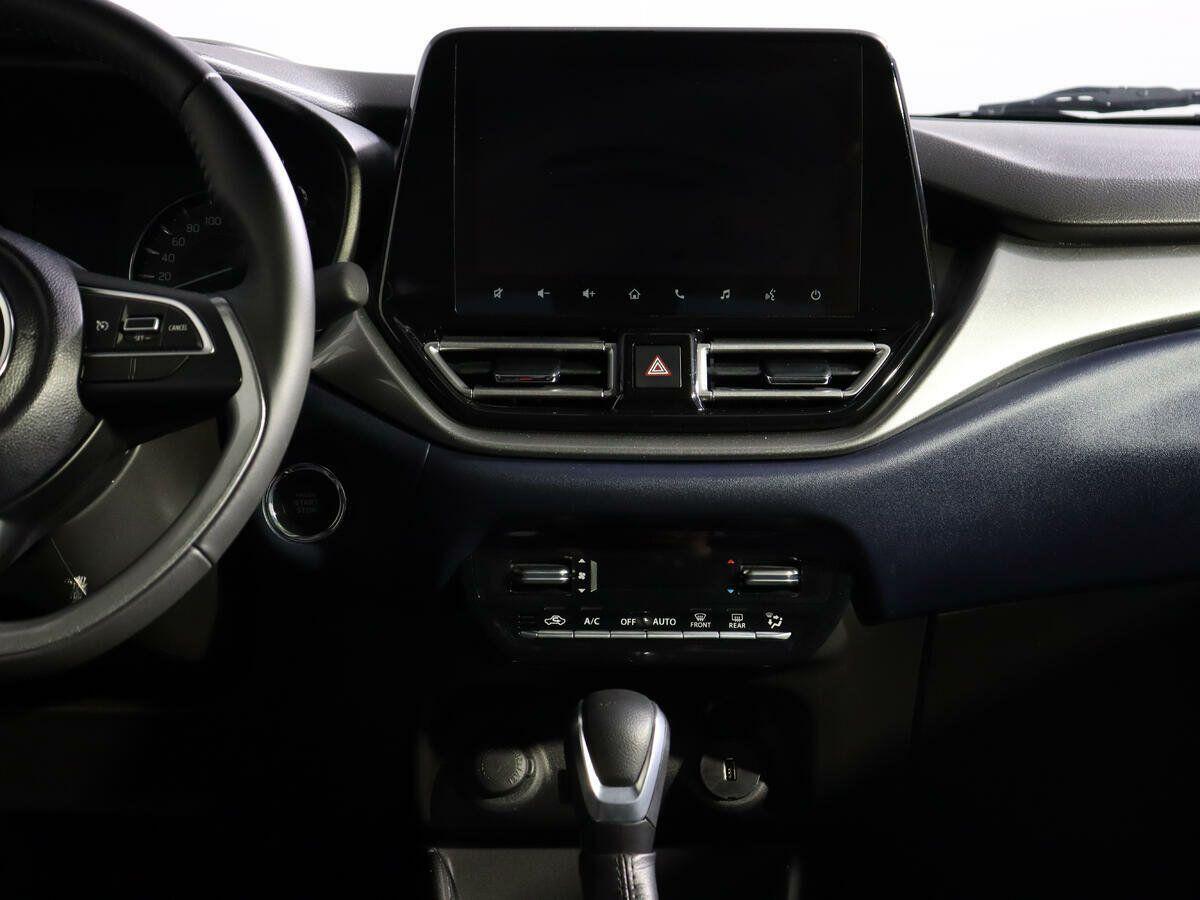 Suzuki Baleno 2024, серый