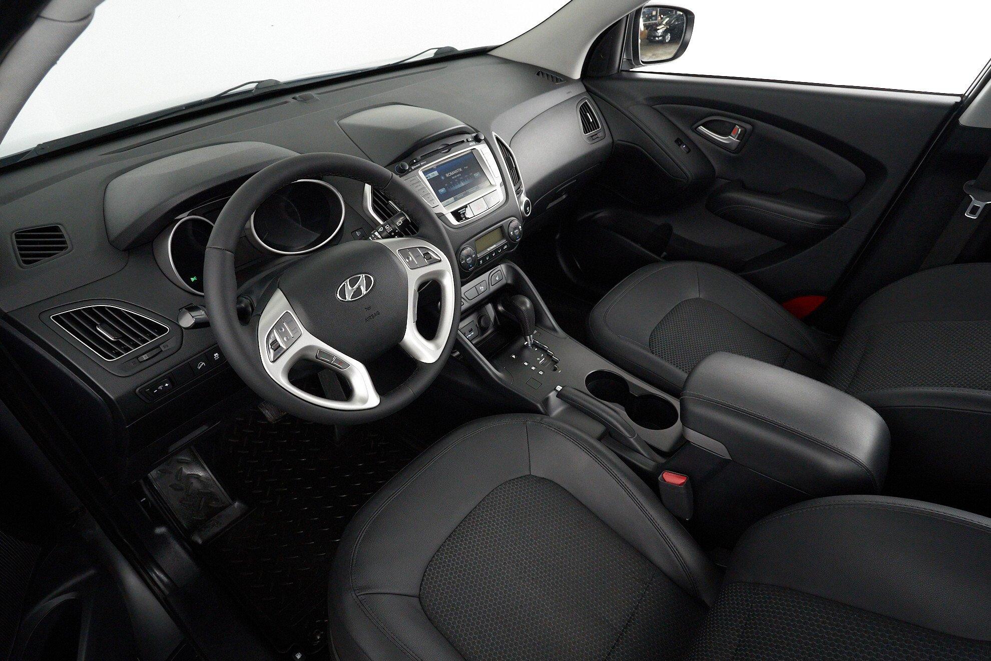 Hyundai ix35 2012, серый