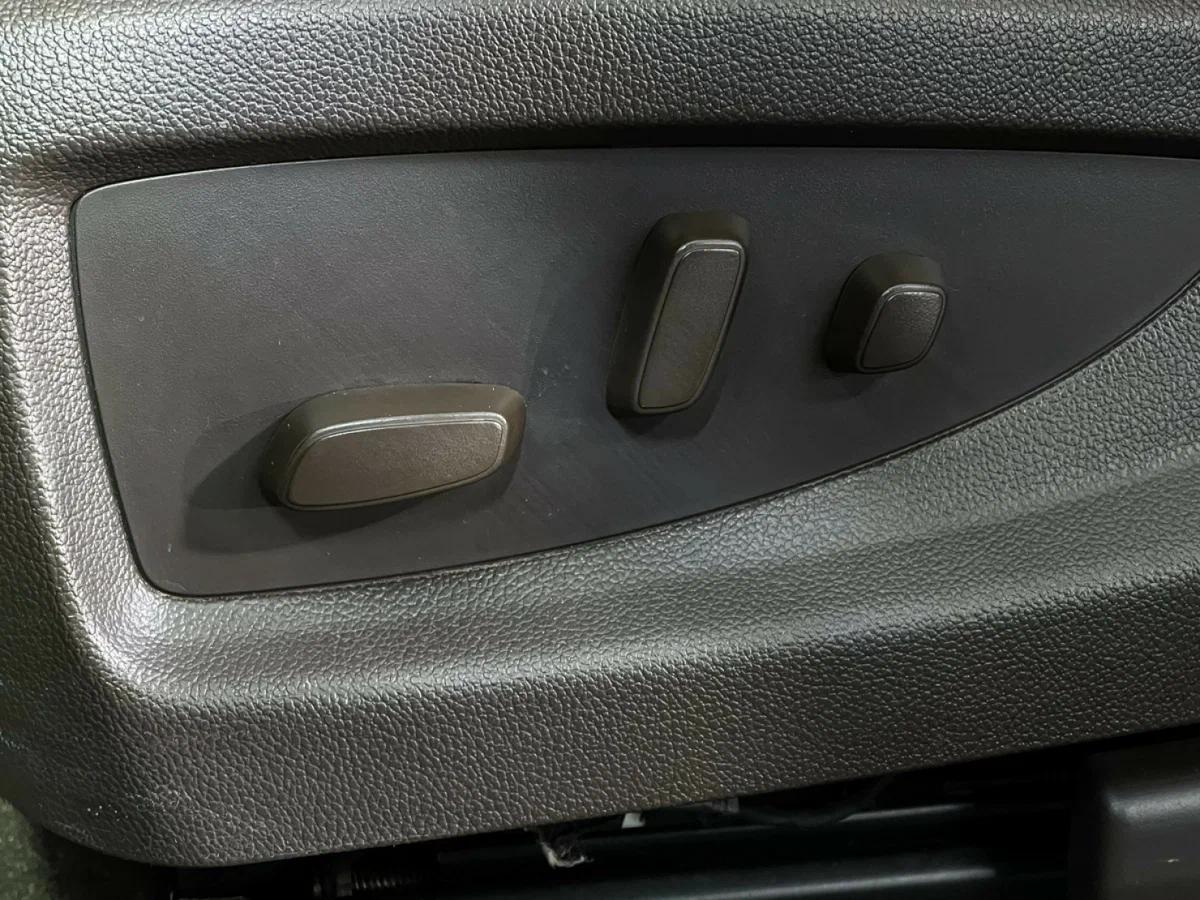 Chevrolet Tahoe 2017, черный