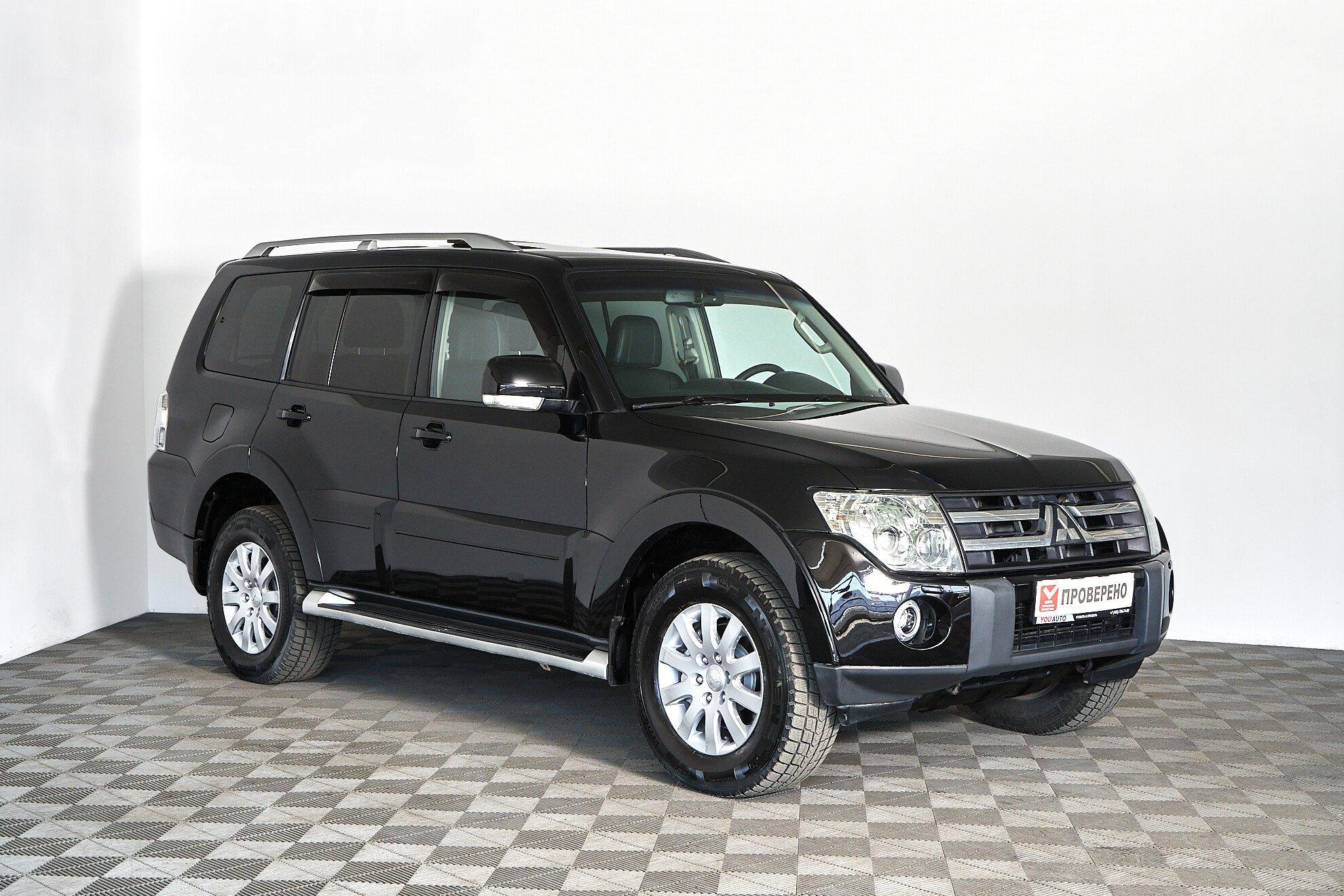 Mitsubishi Pajero 2007, черный