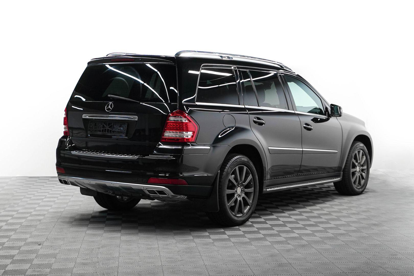 Mercedes-Benz GL-Класс 2012, черный