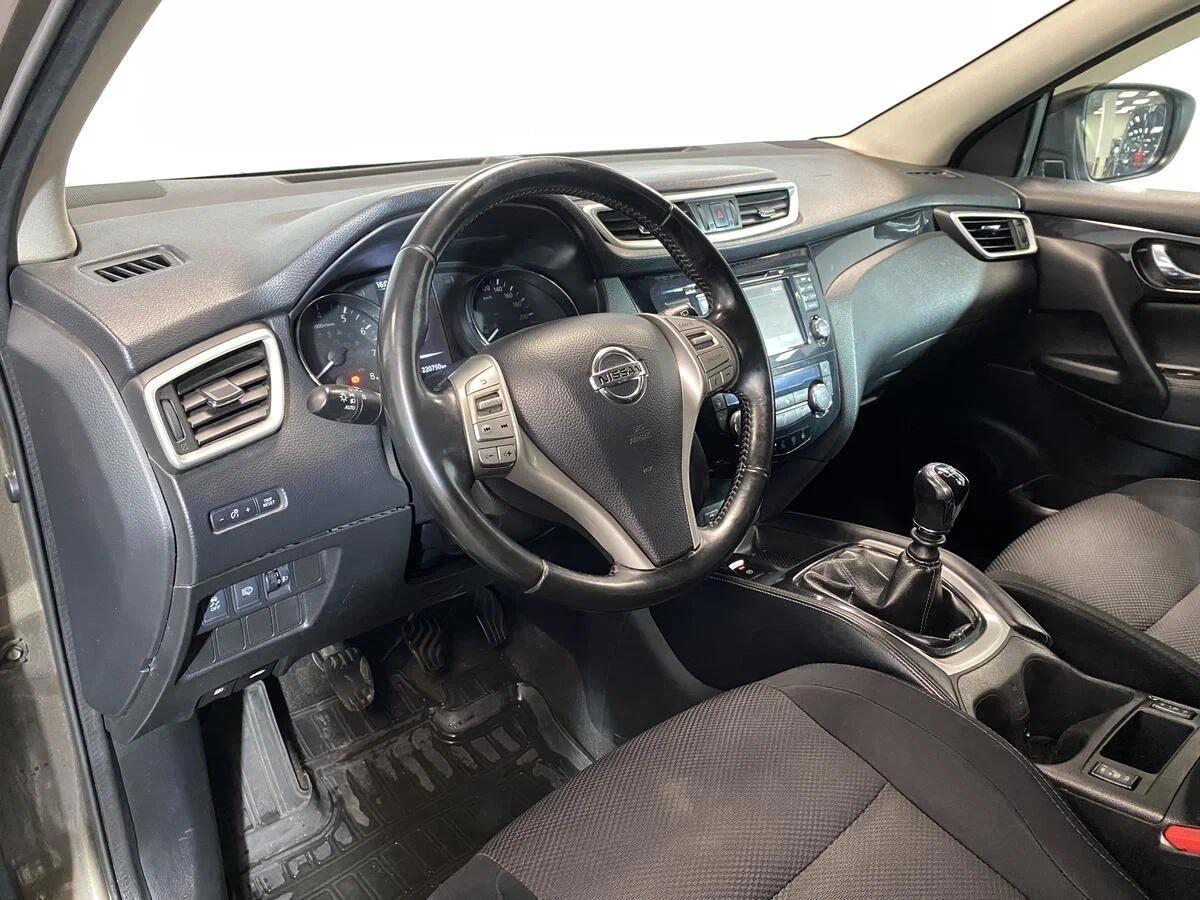 Nissan Qashqai 2014, коричневый