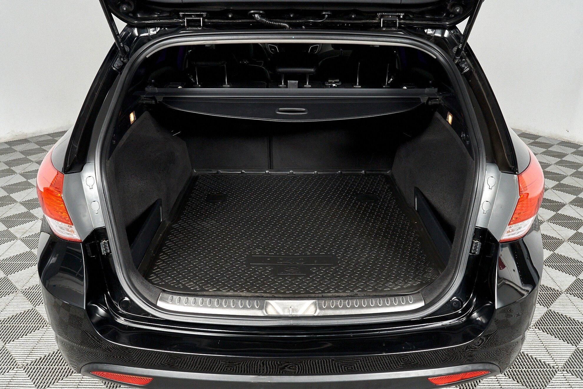 Hyundai i40 2013, черный