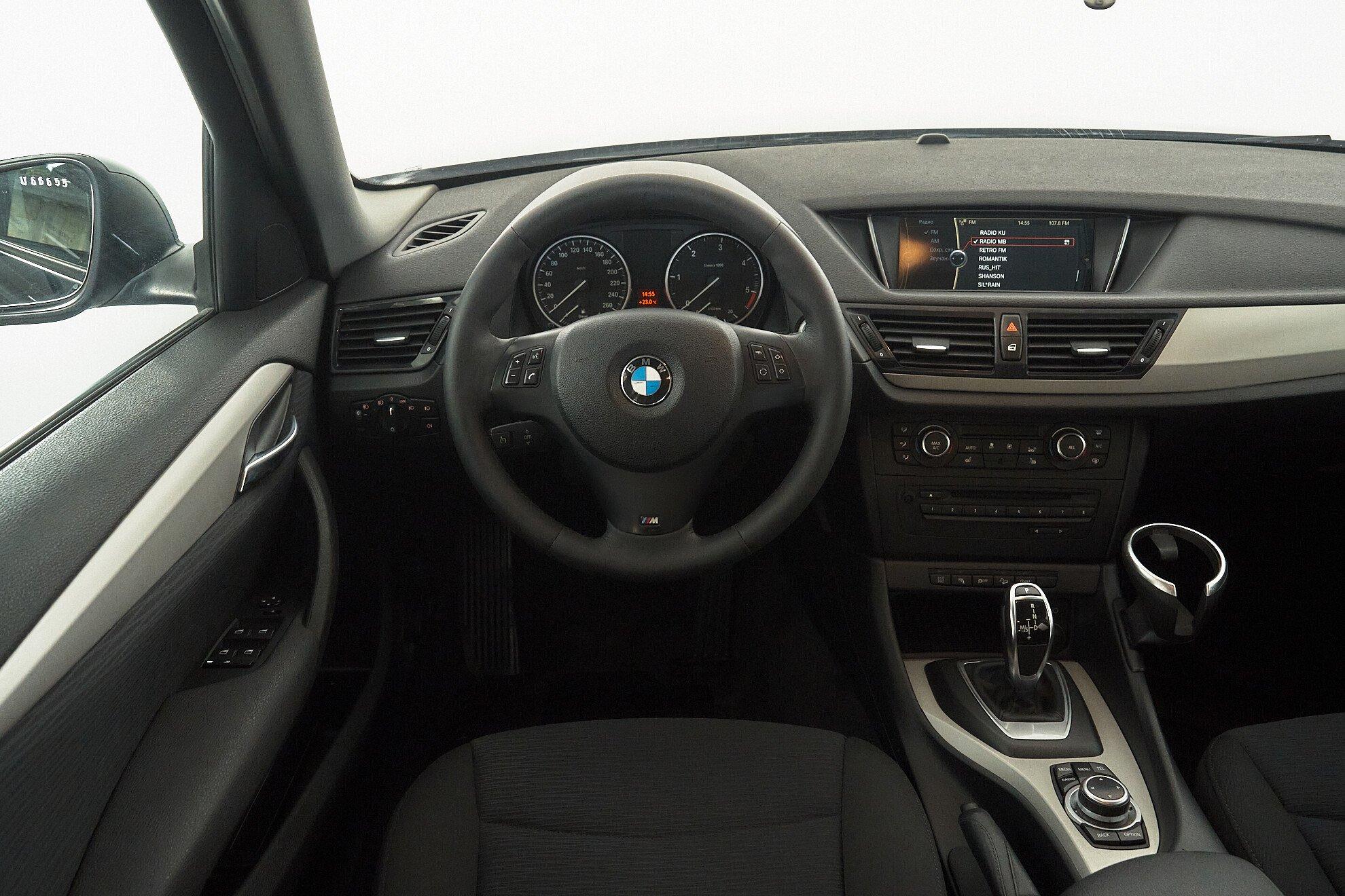 BMW X1 2012, синий