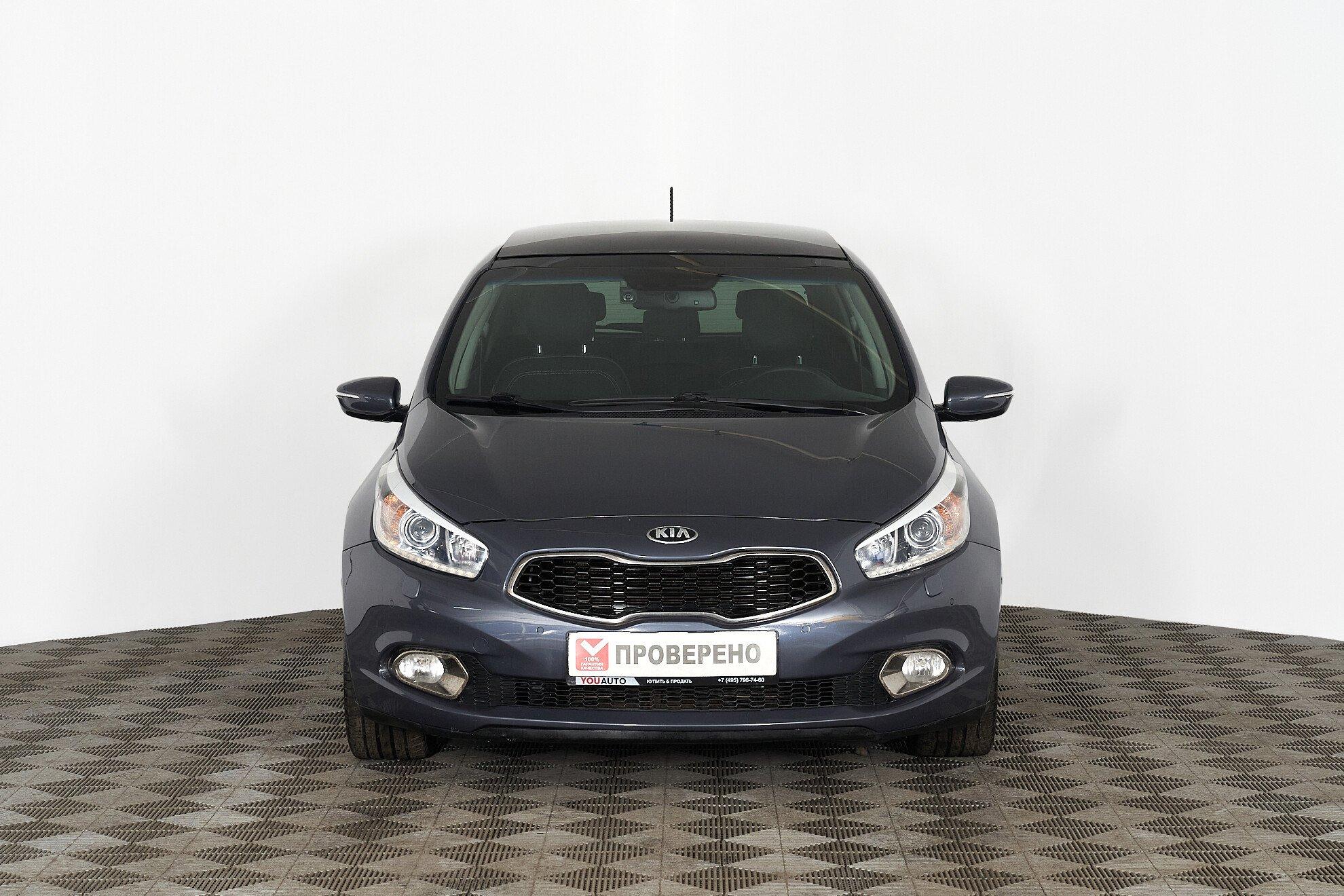 Kia Ceed 2012, синий