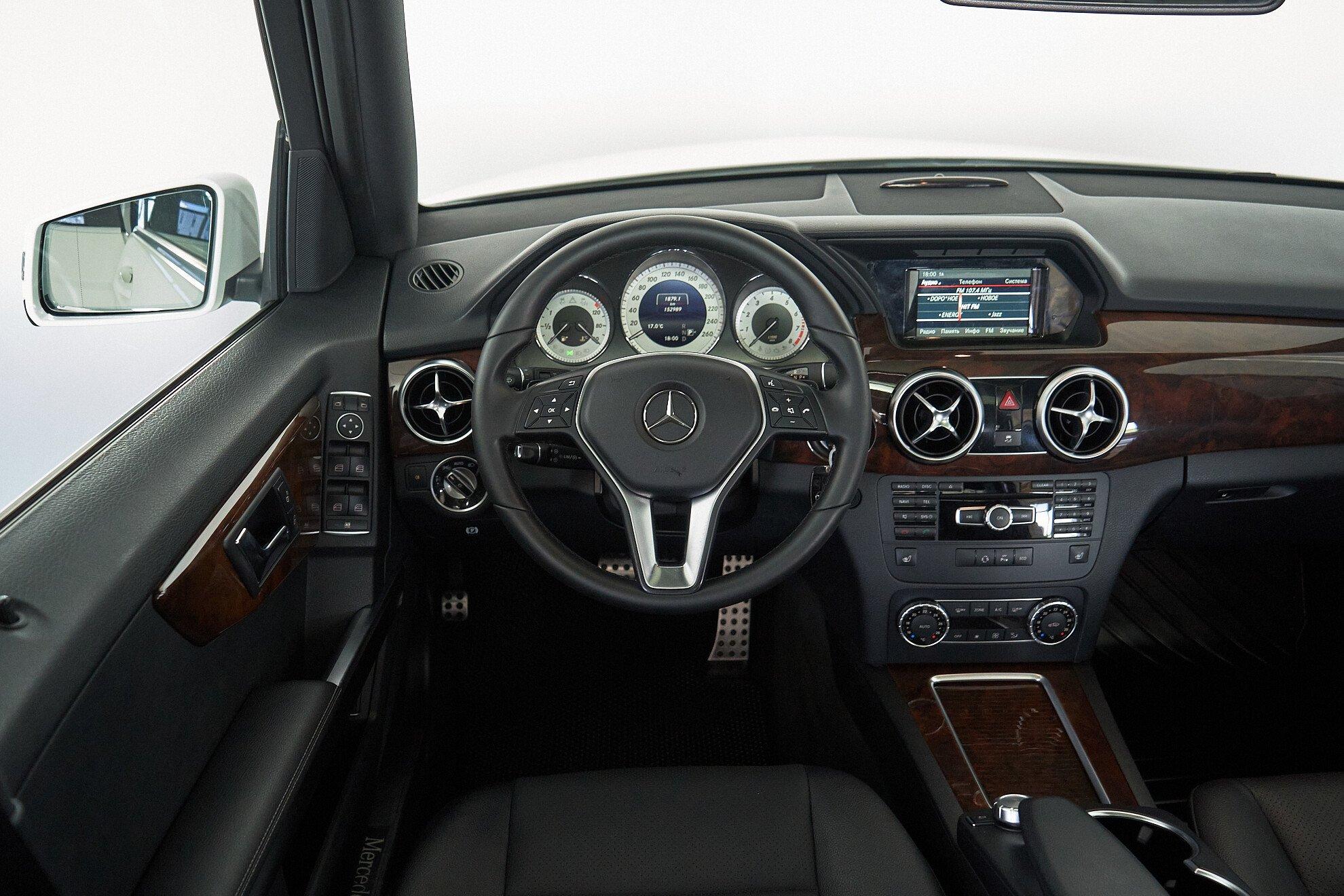 Mercedes-Benz GLK-Класс 2014, белый