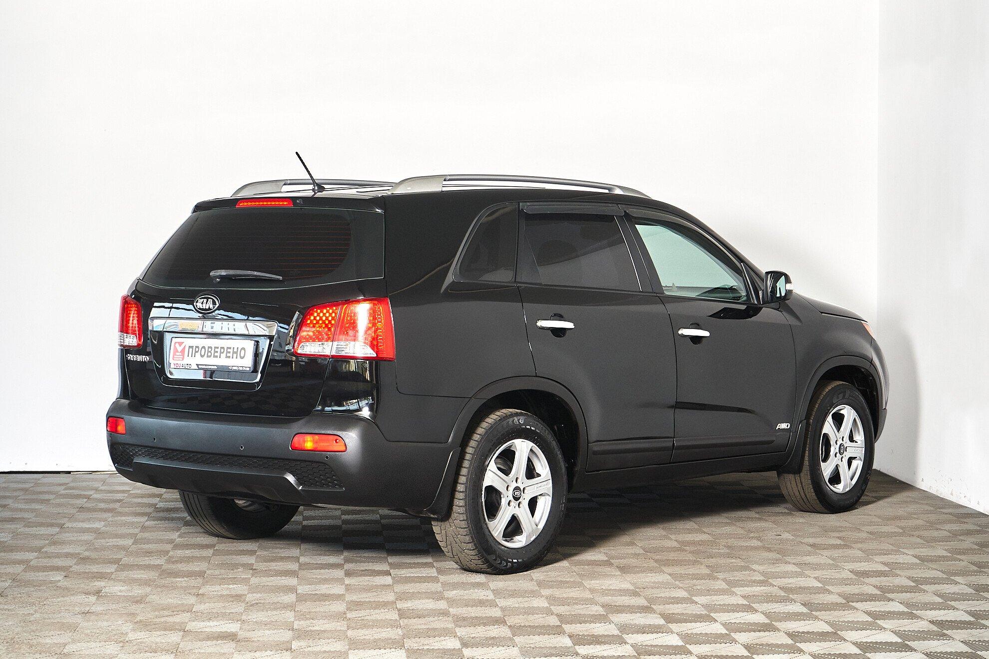 Kia Sorento 2011, черный