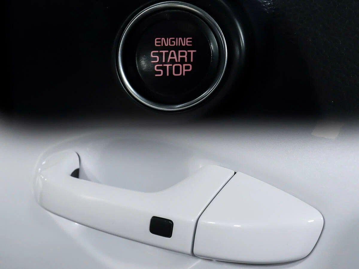 Kia Ceed 2021, белый