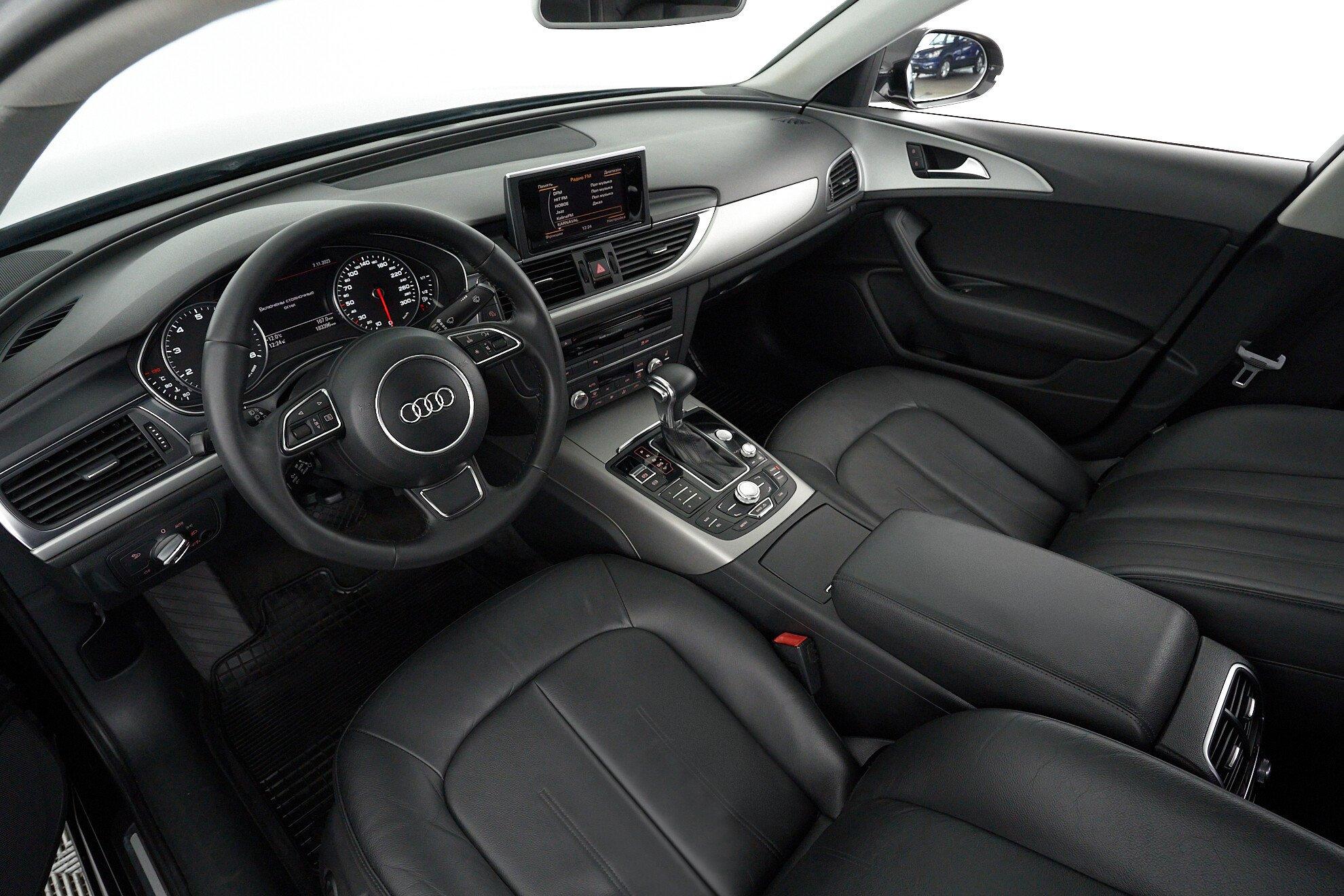 Audi A6 2013, черный
