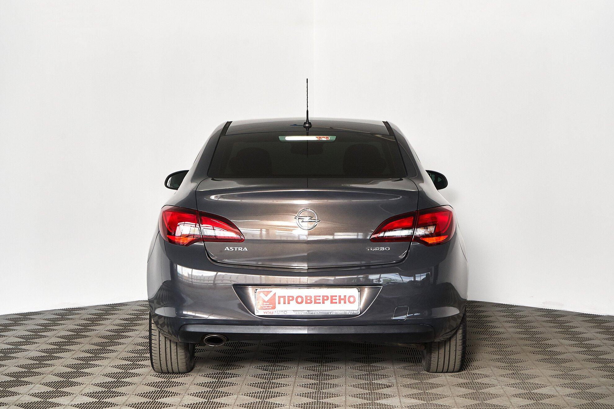 Opel Astra 2017, серый