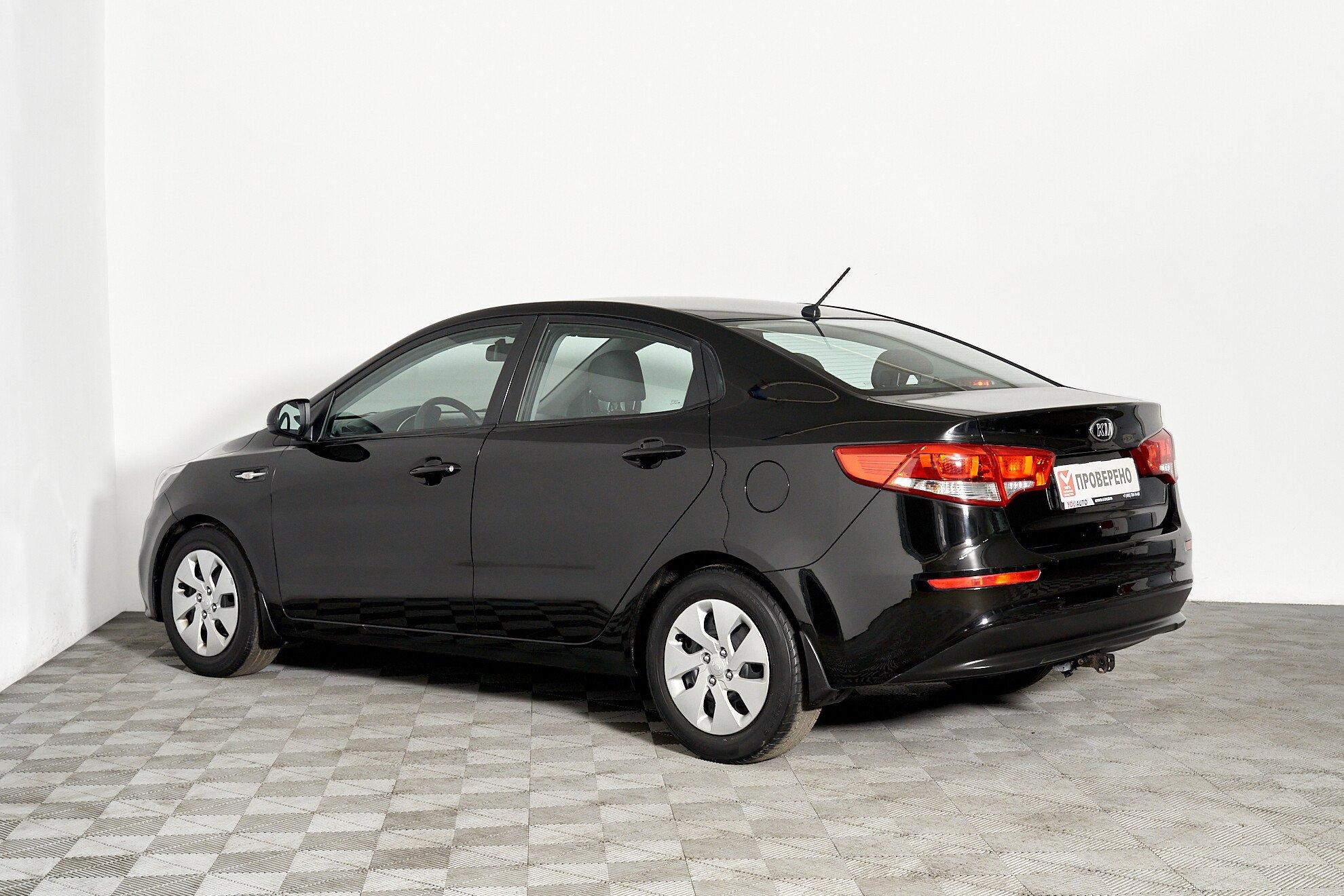 Kia Rio 2017, черный