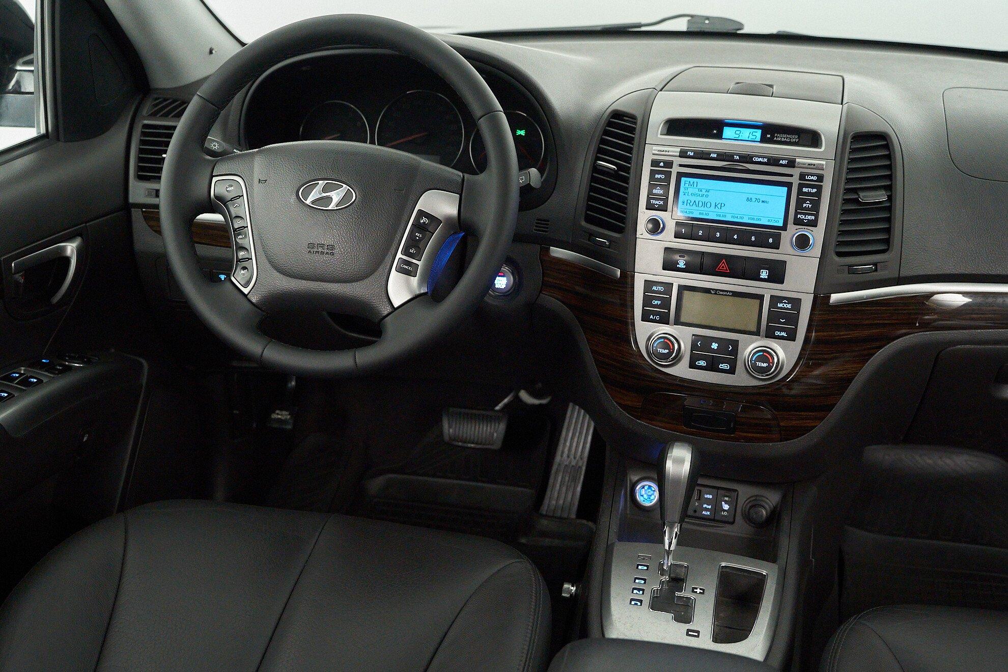 Hyundai Santa Fe 2010, черный
