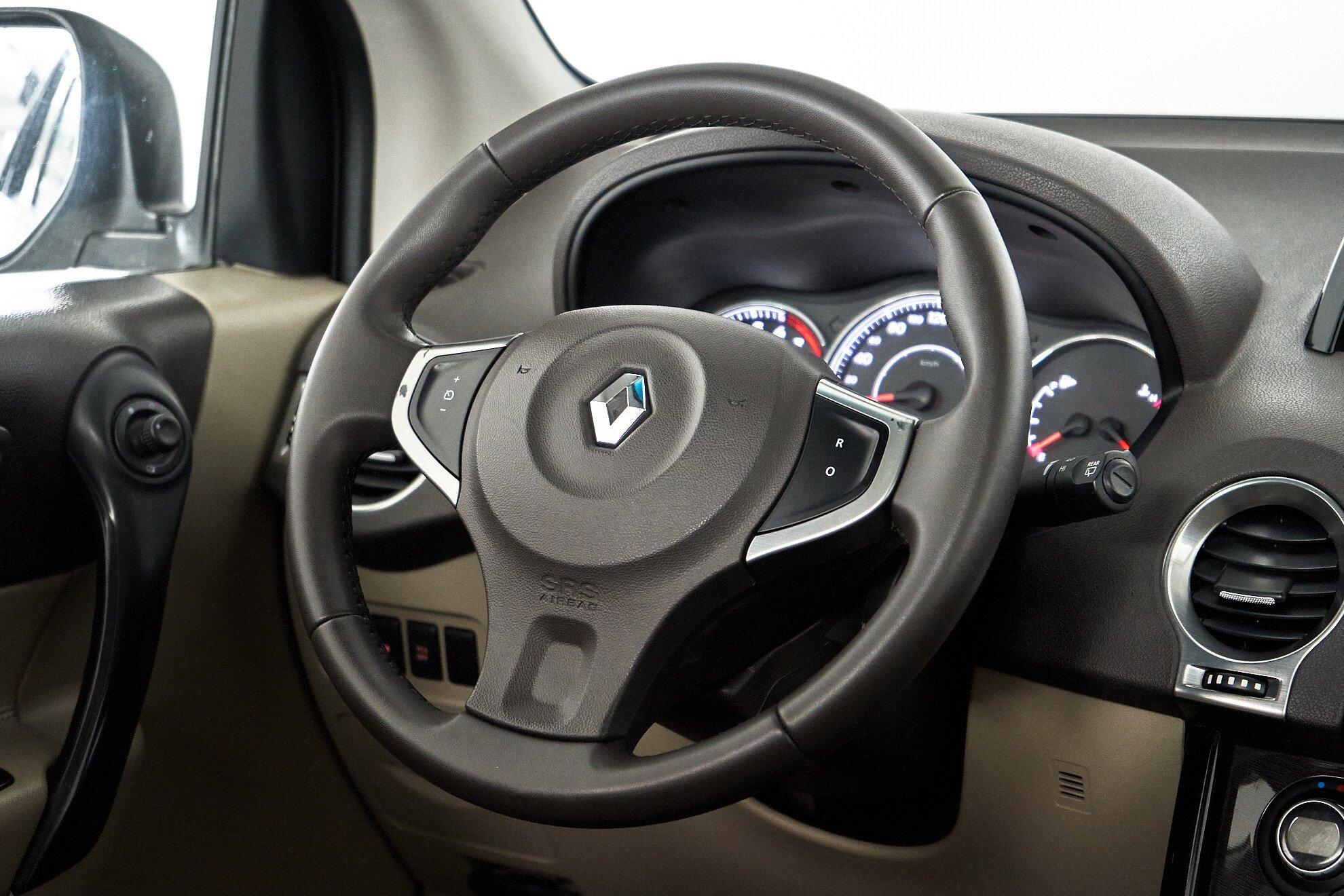 Renault Koleos 2012, белый