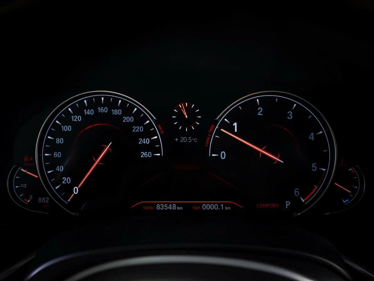 BMW 7 серии 2018, серый